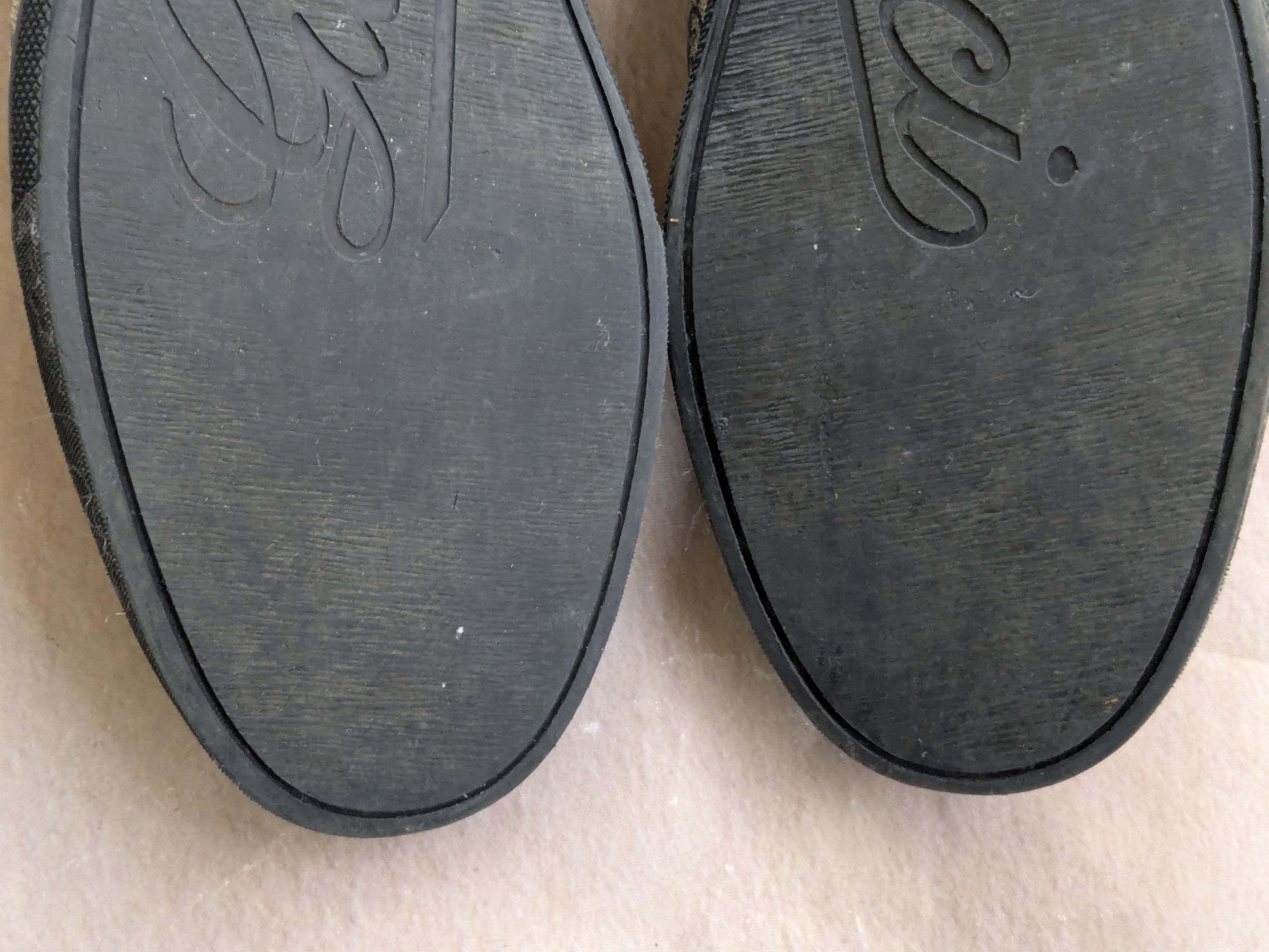 Gucci Gucci Sneakers Navy Blue Low Tops Canvas Suede Monogram Size US 10 / EU 43 - 16 Thumbnail