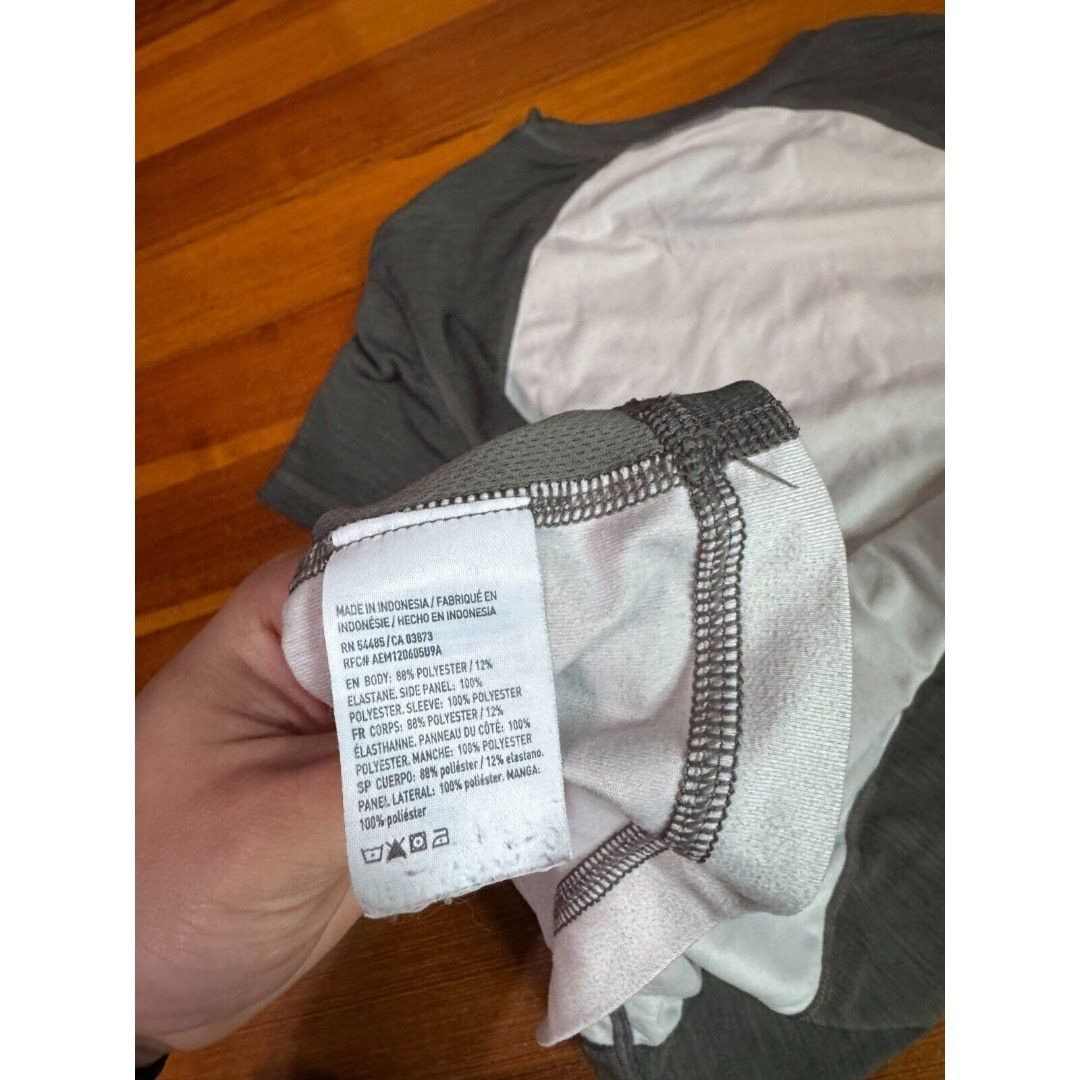 American Eagle Outfitters American Eagle 360 Extreme Flex Shirt AEActive White Gray Size US S / EU 44-46 / 1 - 6 Thumbnail