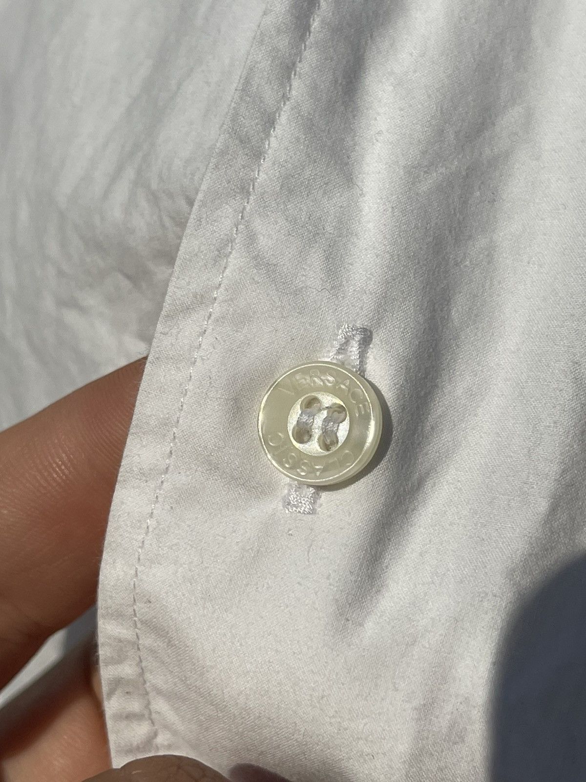 Versace Versace Classic white button shirt Size US L / EU 52-54 / 3 - 11 Thumbnail