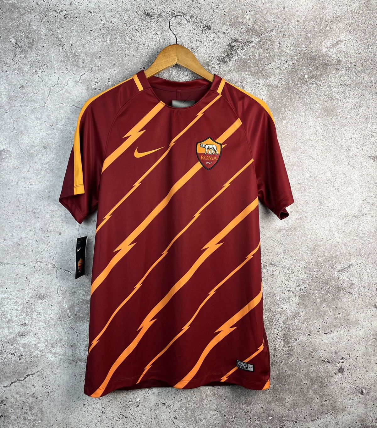 Nike Nike AS Roma 2017-18 Training Soccer Shirt Jersey Size US M / EU 48-50 / 2 - 1 Thumbnail