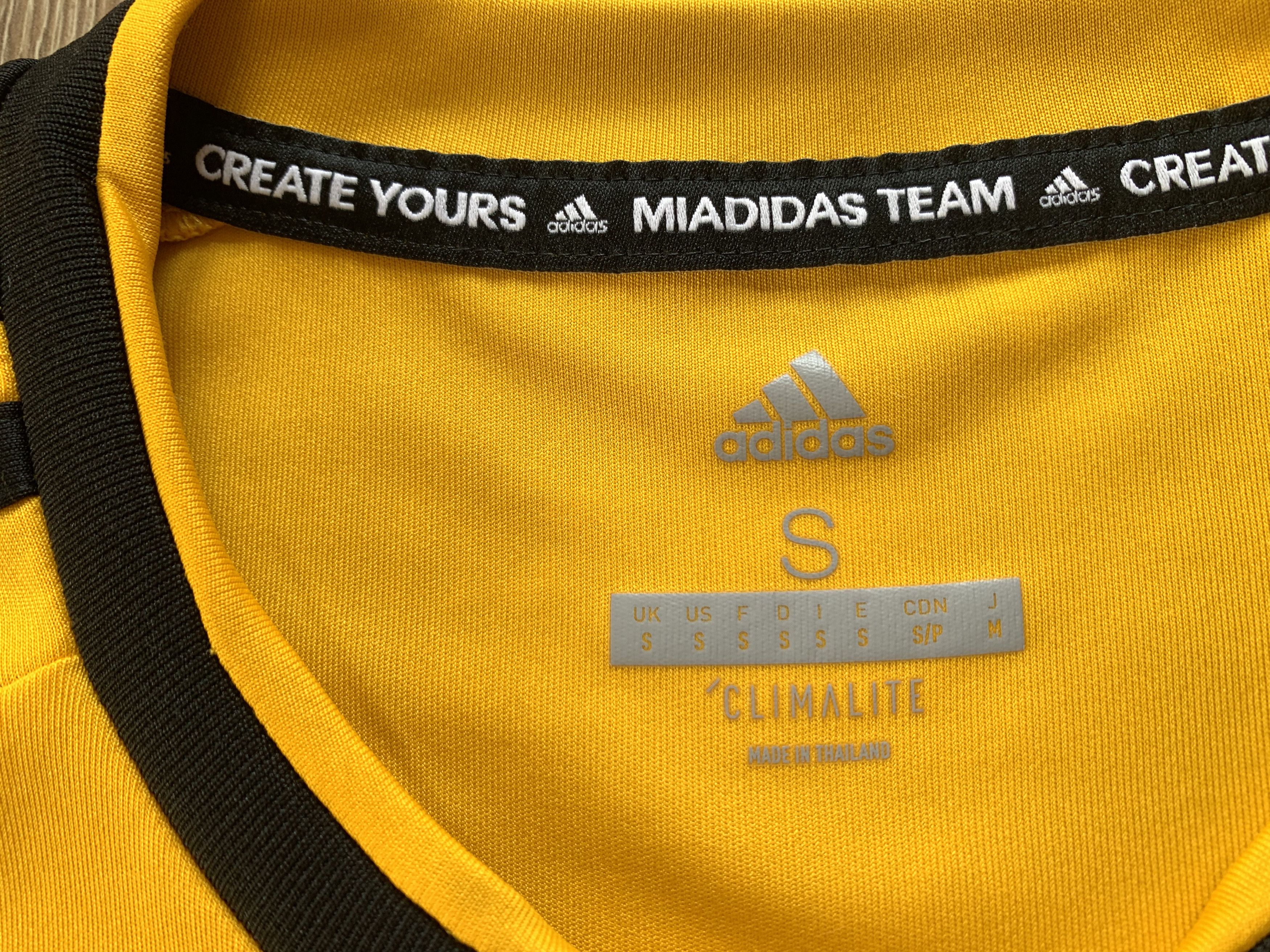 Adidas × Vintage Adidas Wolves Home Shirt Jersey 2018-2019 Size US S / EU 44-46 / 1 - 6 Thumbnail