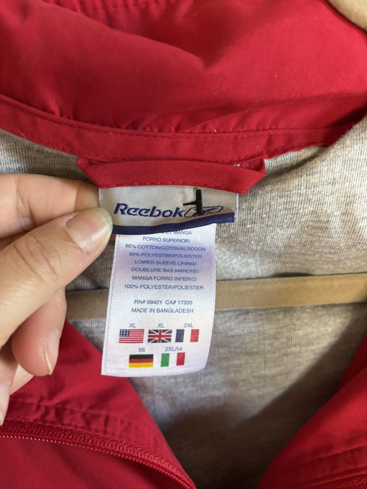 Reebok Red Vintage Reebok Windbreaker Size US XL / EU 56 / 4 - 7 Thumbnail