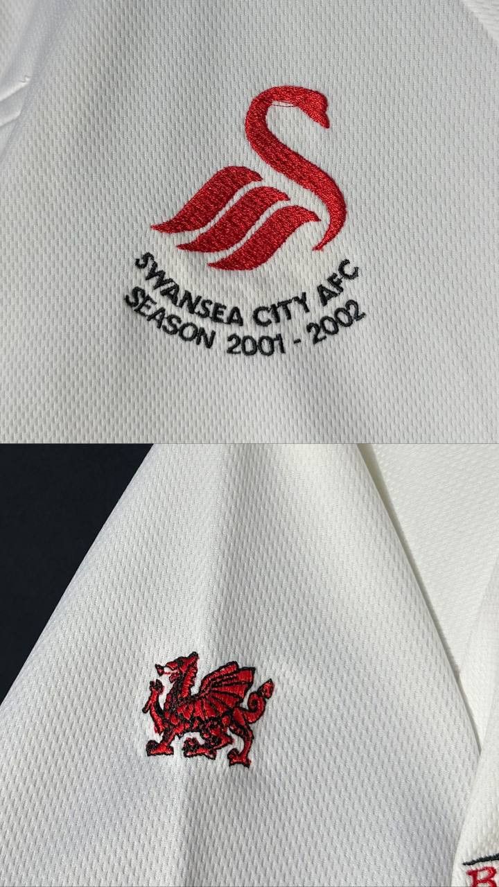 Vintage Swansea City 2001 2002 Bergoni football jersey Polo shirt Size US L / EU 52-54 / 3 - 2 Thumbnail