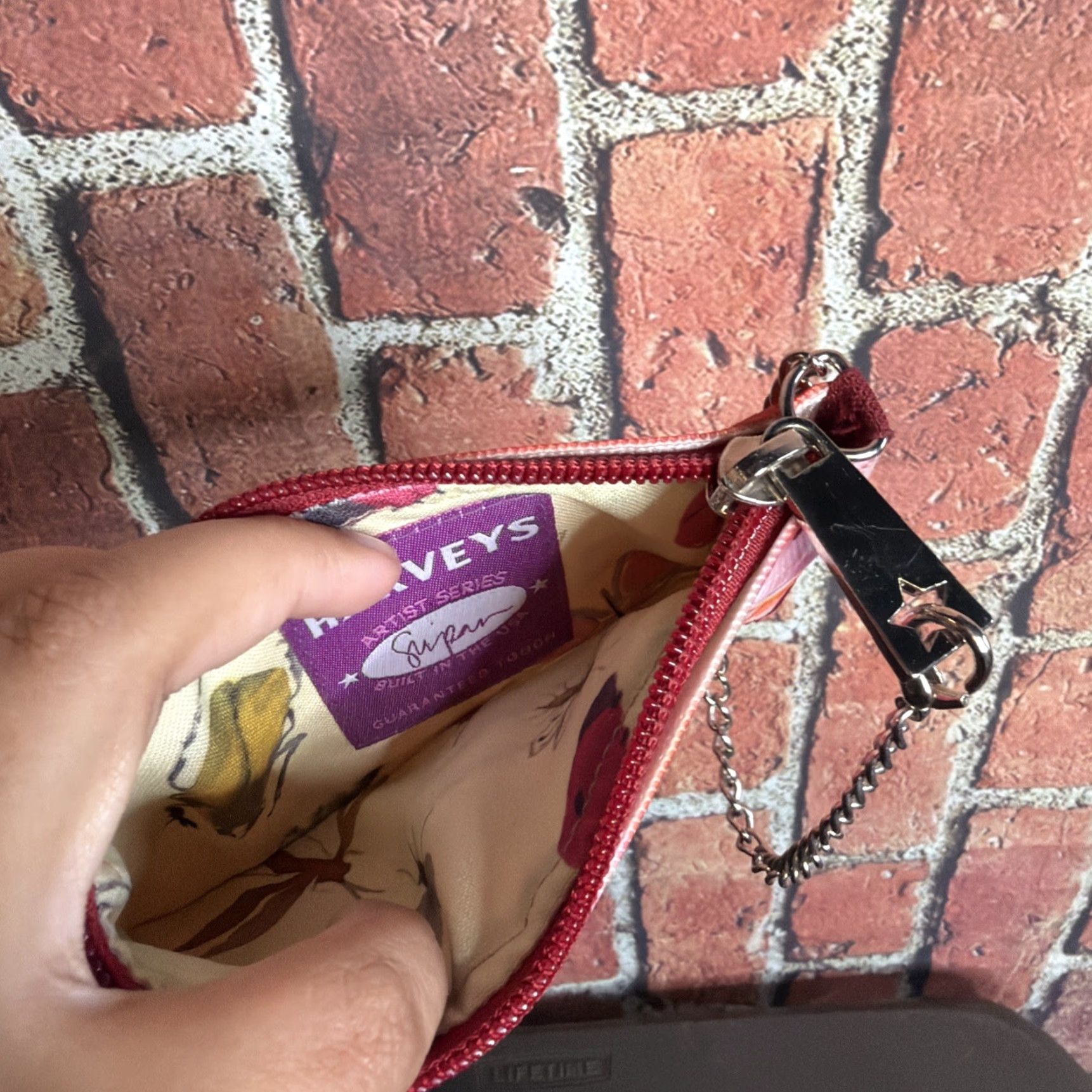 Vintage HARVEYS Seatbelt Minnie Wristlet Coin Purse Artist Series Sujean Rim Posies RARE Size 28" / US 6 / IT 42 - 3 Thumbnail