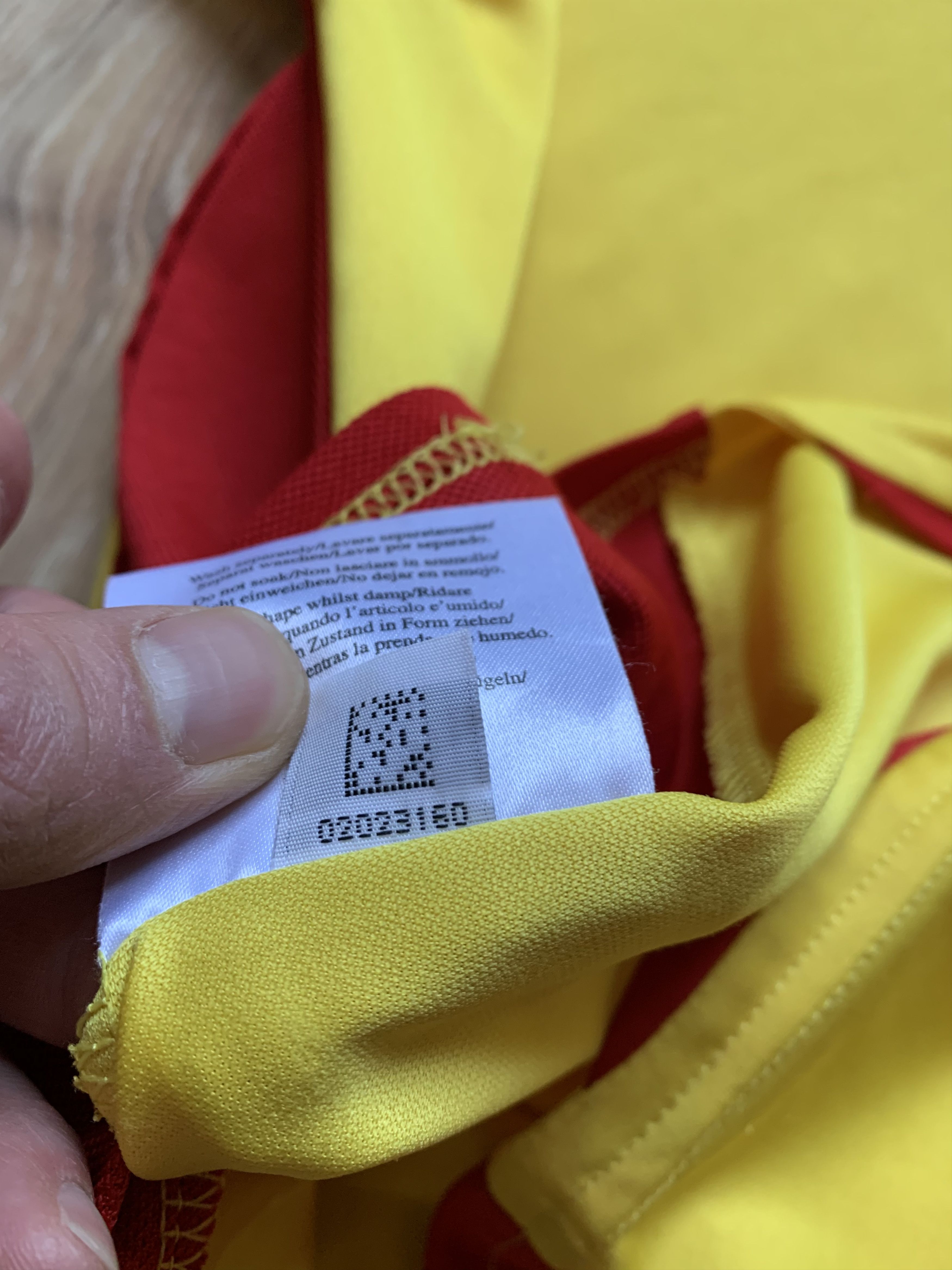 Diadora × Vintage Vintage Watford Diadora Football Jersey 2006-2007 Size US S / EU 44-46 / 1 - 9 Thumbnail