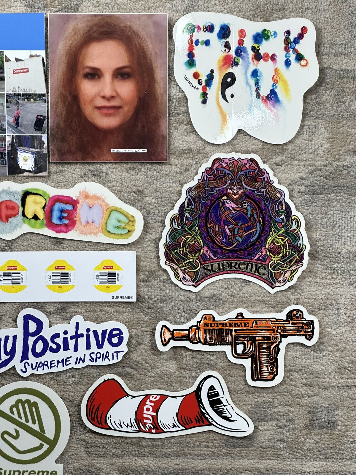 Supreme 10x Supreme Stickers Lot Size ONE SIZE - 3 Thumbnail