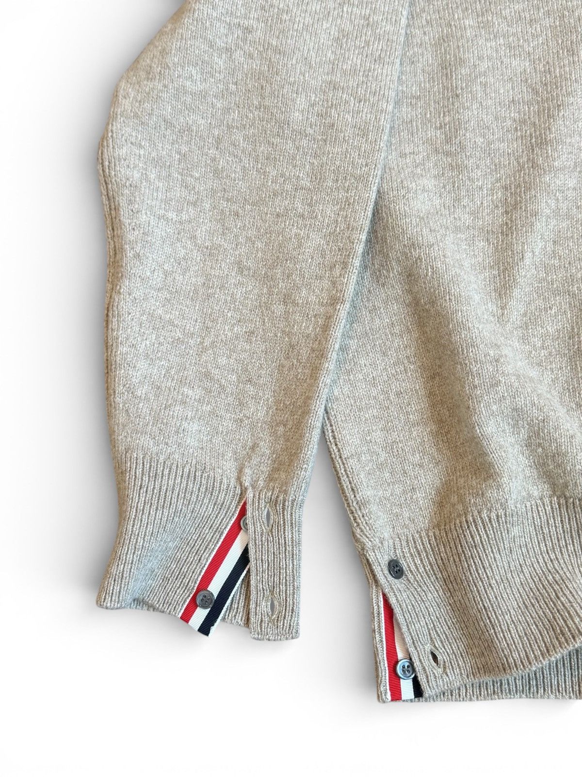 Thom Browne Thom Browne Beige Shetland Wool 4-Bar sz 5 Size US XXL / EU 58 / 5 - 5 Thumbnail