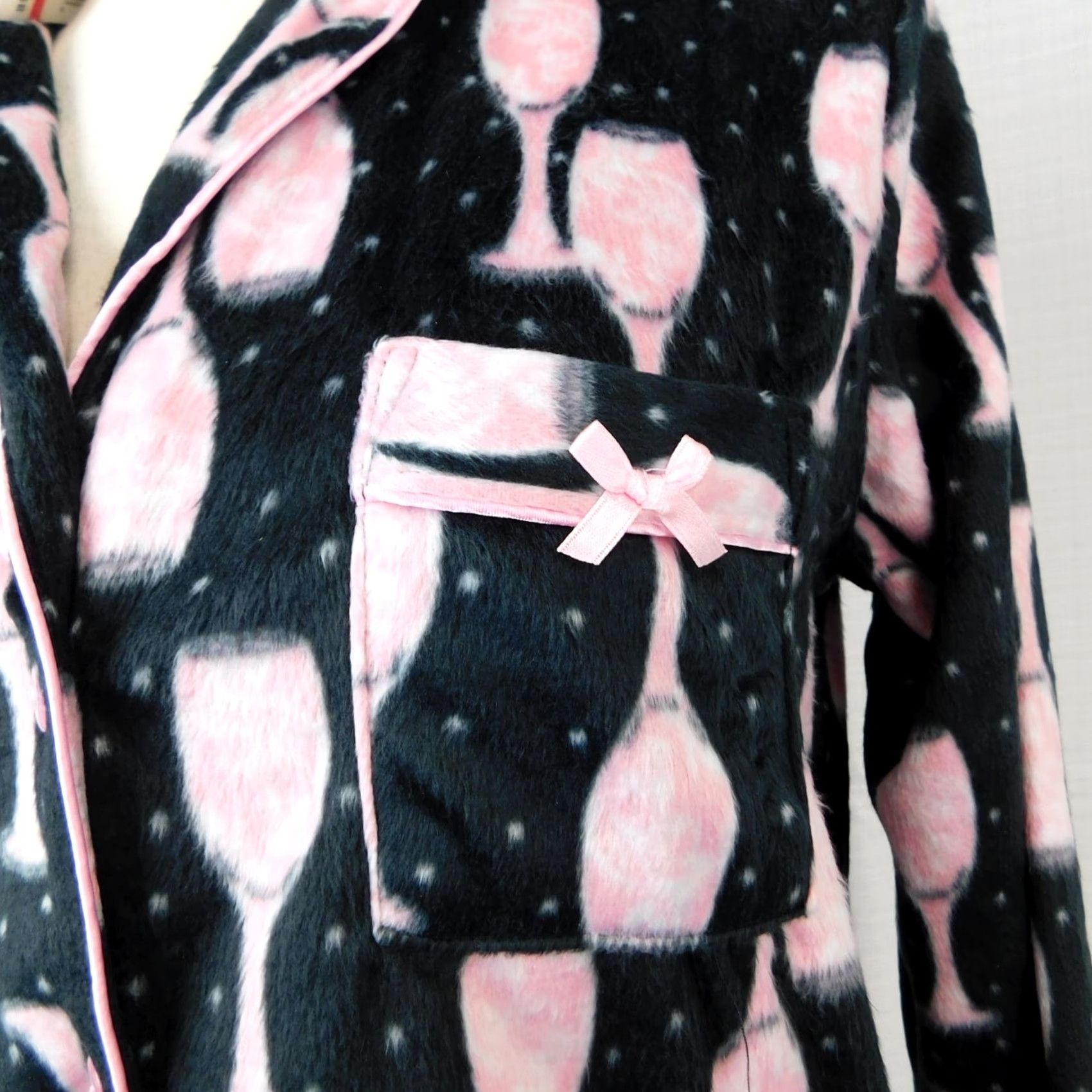 Charter Club Charter Club Pajama Top Shirt XS Pink Black Fleece Notch-Collar Geometric Long Sleeve Womens Sleepwear 100% Polyester Regular Size Xs Size XS / US 0-2 / IT 36-38 - 2 Thumbnail