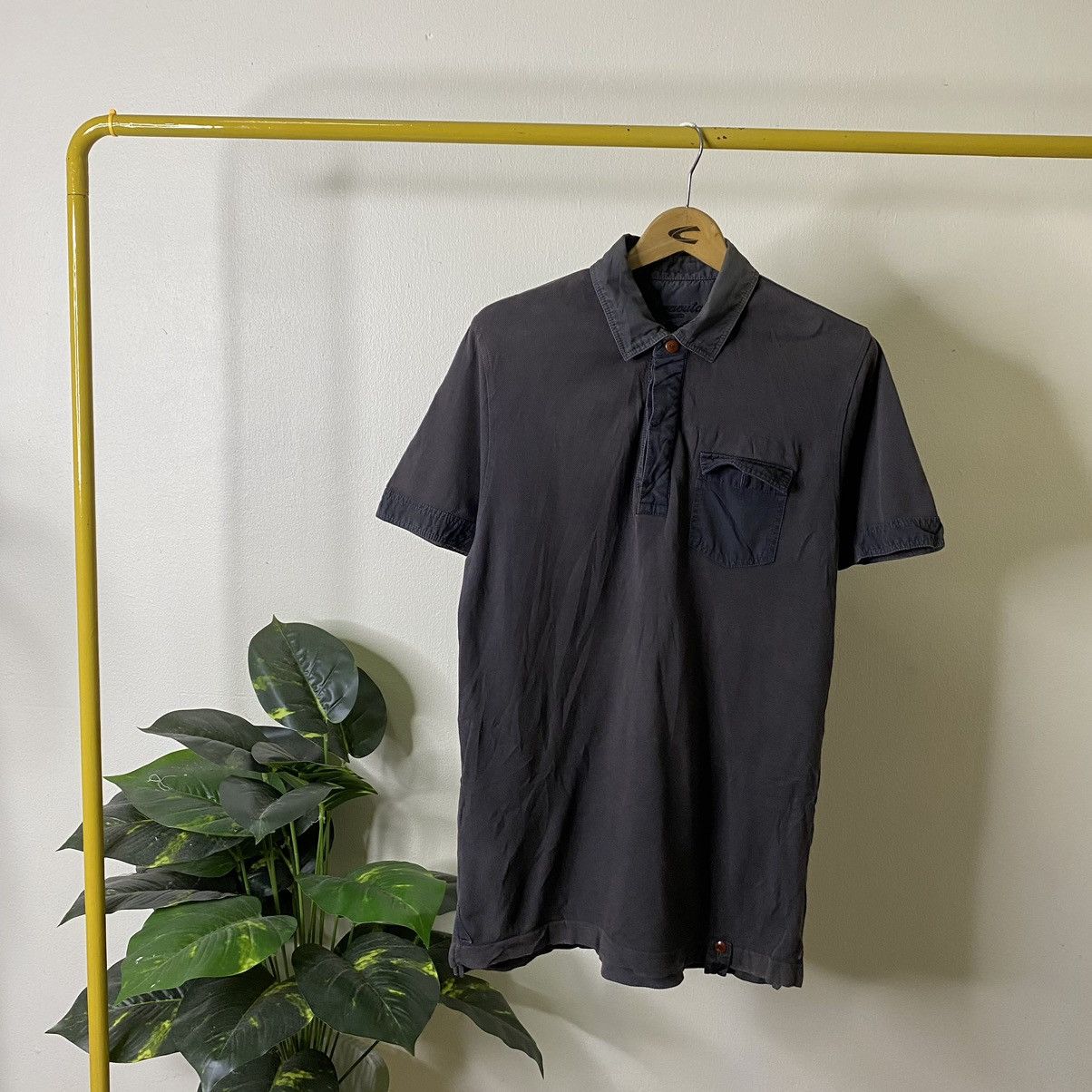 Baracuta Baracuta England Single Pocket Faded Black Polo Tee Size US M / EU 48-50 / 2 - 1 Thumbnail