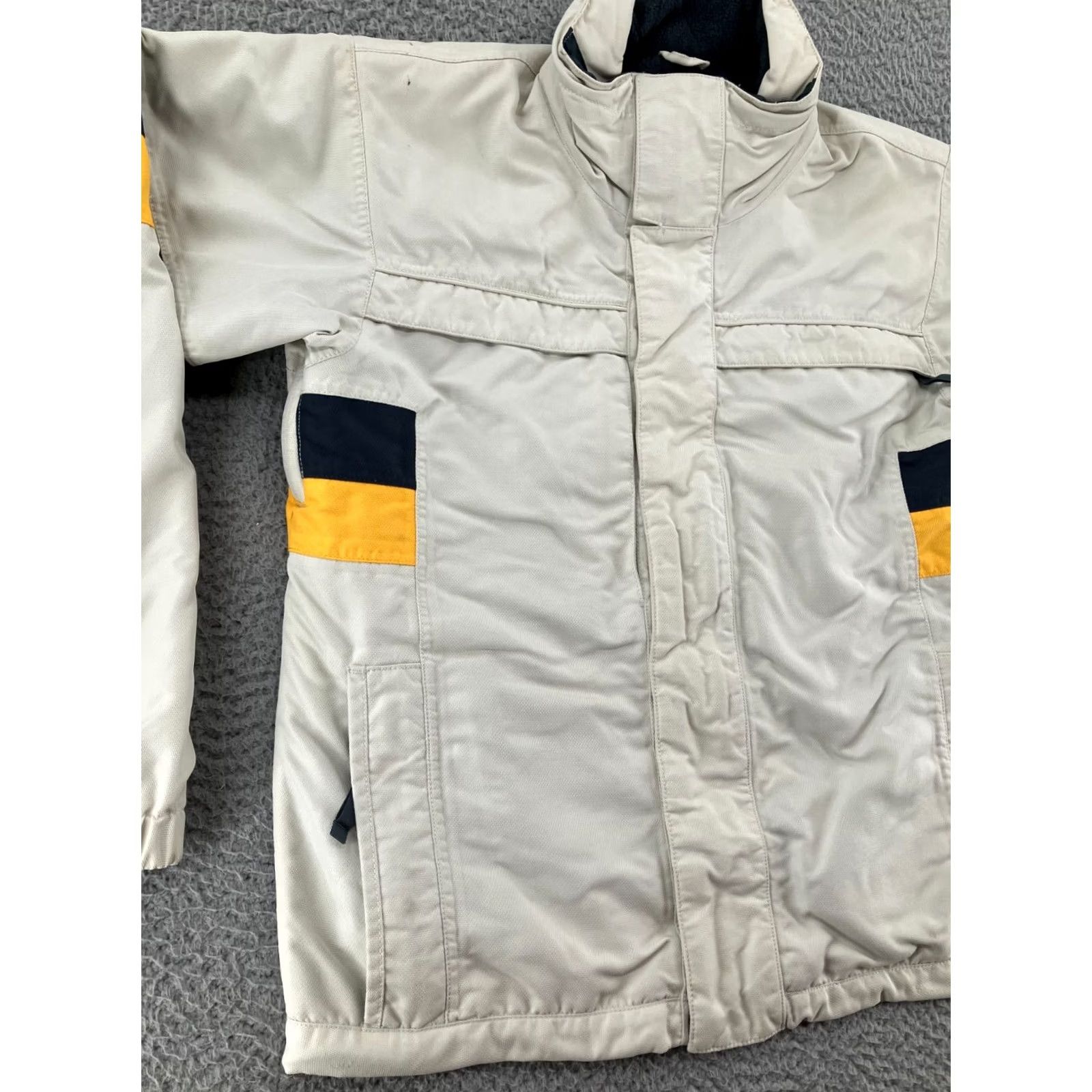 Burton Burton Jacket Womens Small White Universe Snowboard Skiing Fleece Lined Outdoors Size S / US 4 / IT 40 - 3 Thumbnail