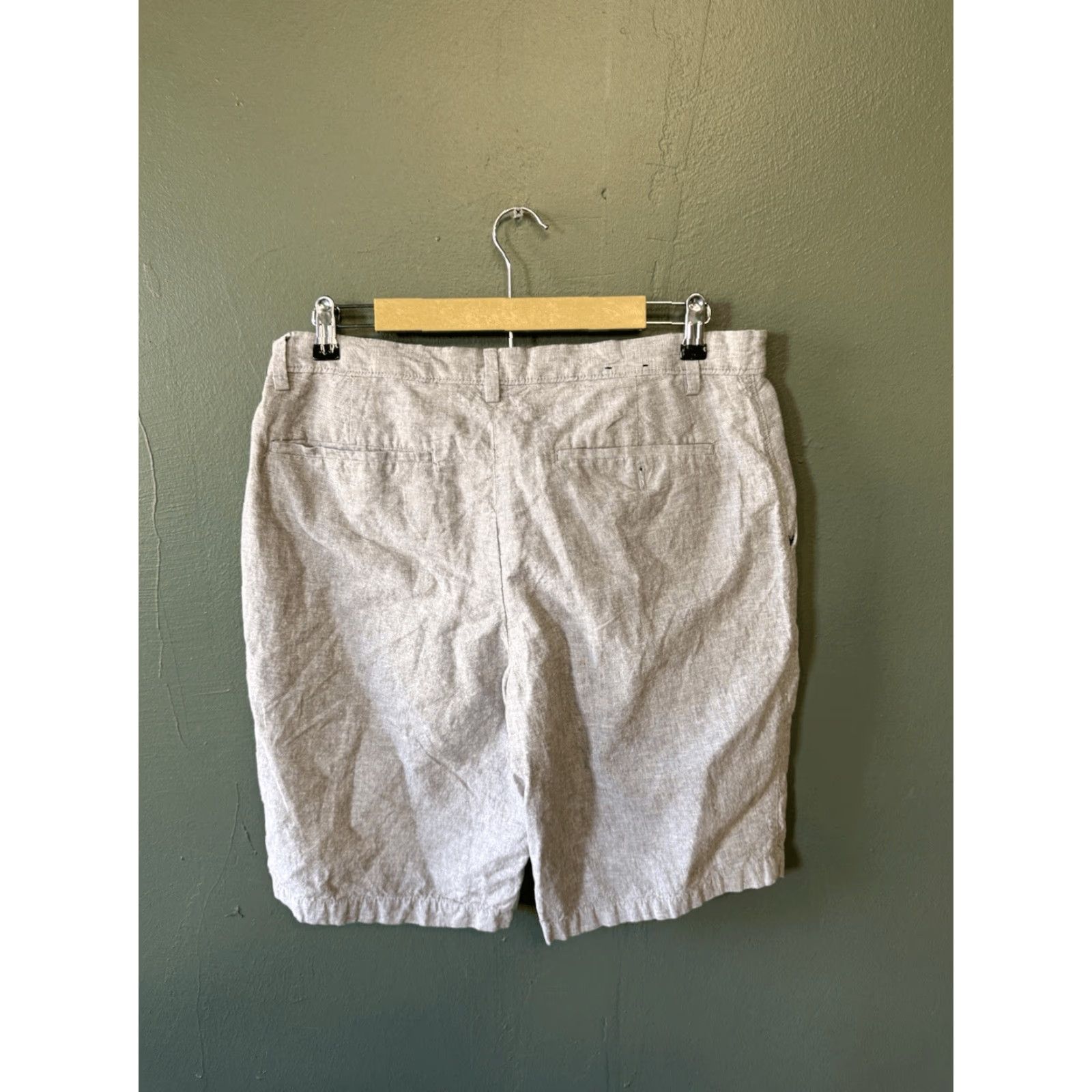 Banana Republic VINTAGE Banana Republic Mens Gray Chino Emerson Short Size 33 Size US 33 - 2 Thumbnail