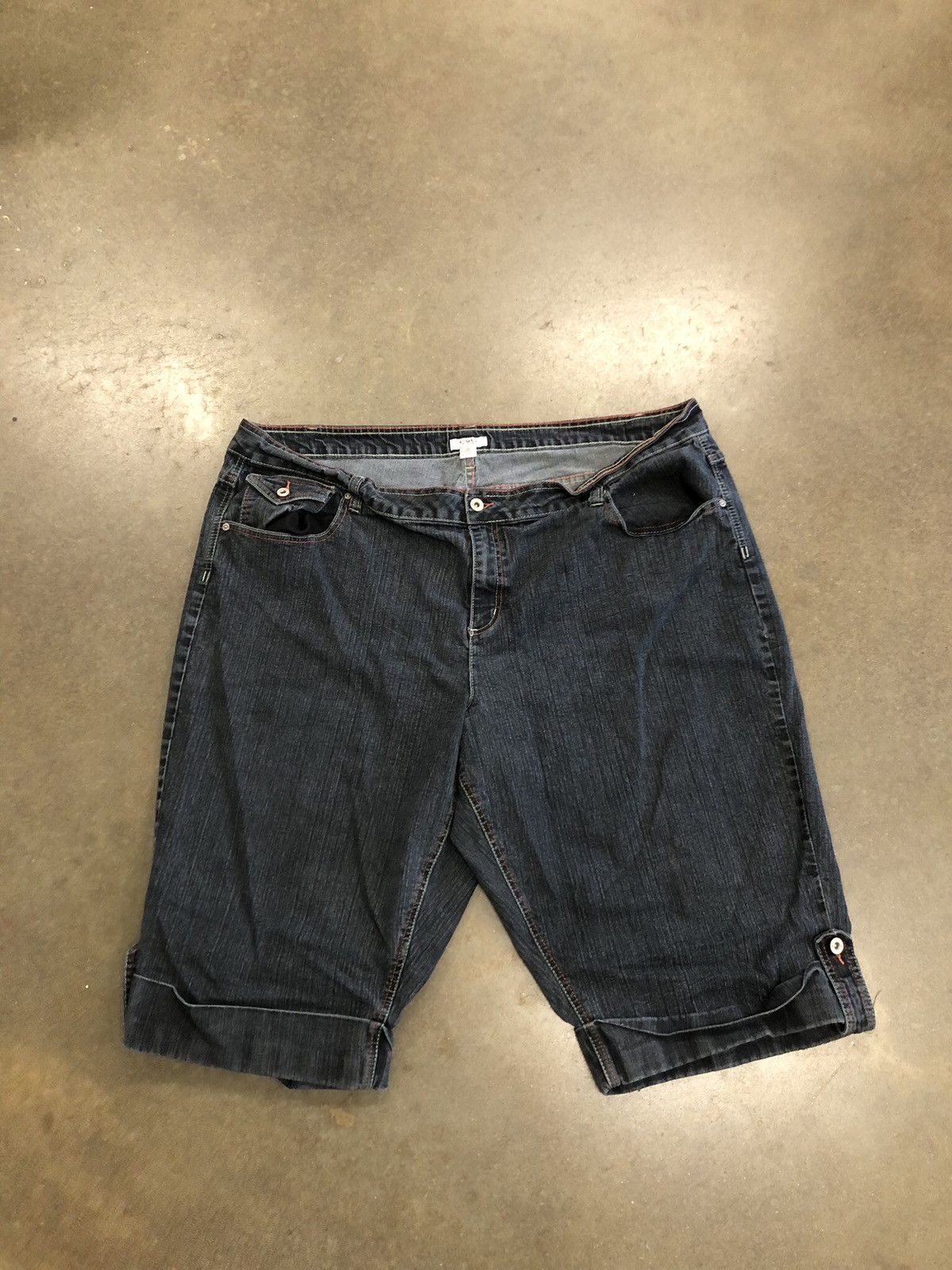 Vintage Vtg Y2K Cato Capri Jean Shorts Size 42" / US 20 - 6 Thumbnail