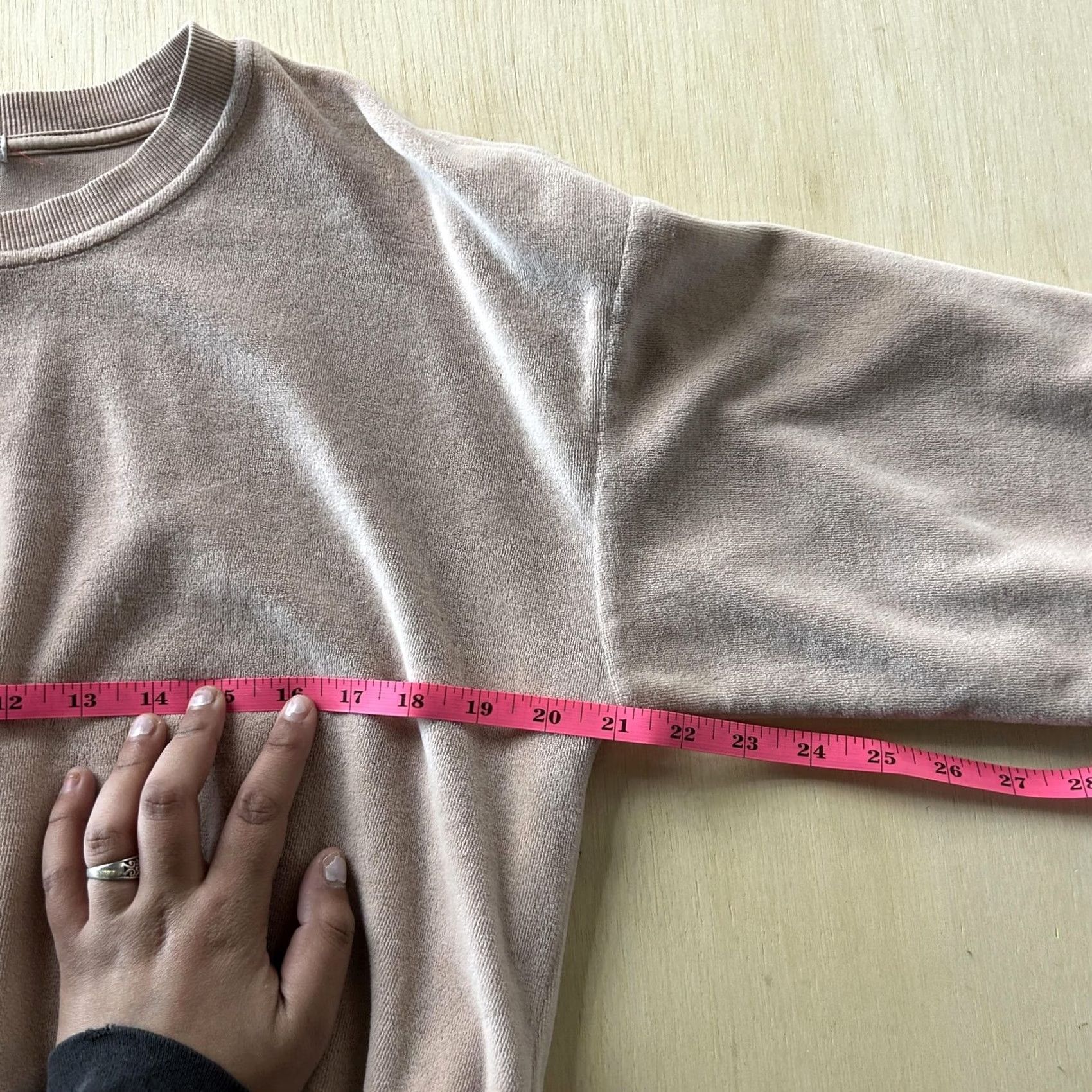 Velour VINTAGE Y2K Mens Velour Soft Beige Basic Pullover Crewneck Sweatshirt Mens Large Size US L / EU 52-54 / 3 - 6 Thumbnail