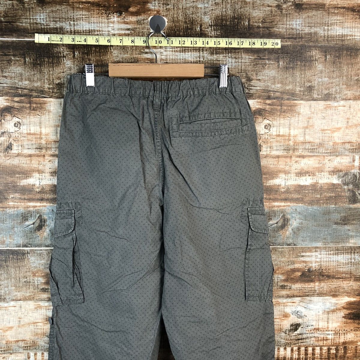 Japanese Brand Uniqlo Grey Multipocket cargo Cropped short Pants #A2419 Size US 28 / EU 44 - 16 Thumbnail