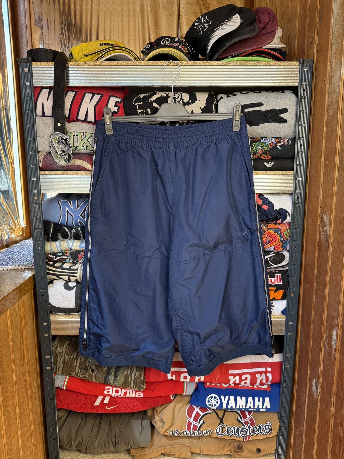 Nike Nike vintage shorts Size US 36 / EU 52 - 1 Thumbnail