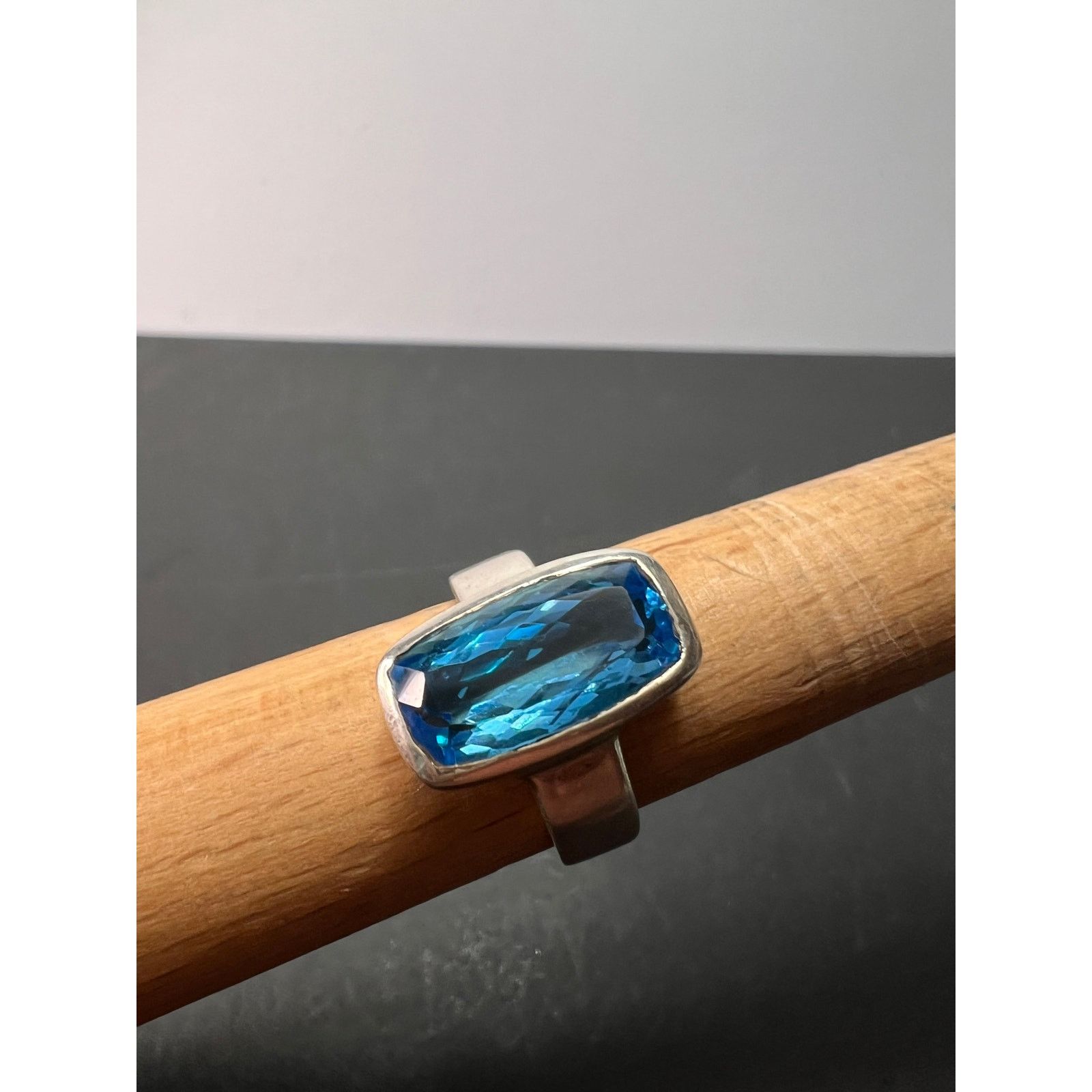 Other NEW Swiss blue topaz sterling silver ring size 8. 8.17 grams Size ONE SIZE - 8 Thumbnail
