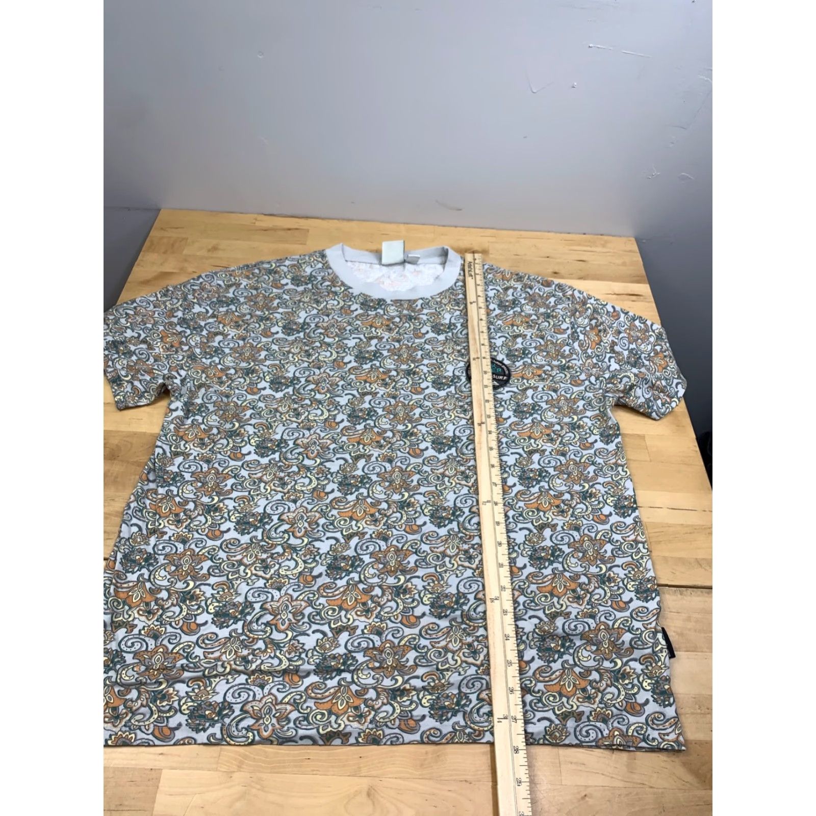 Quiksilver Quiksilver Shirt Mens M Floral Paisley Beach Crew Neck Short Sleeve T-Shirt Multicolor Cotton Beach, Tropical, 12205 Size US M / EU 48-50 / 2 - 6 Thumbnail
