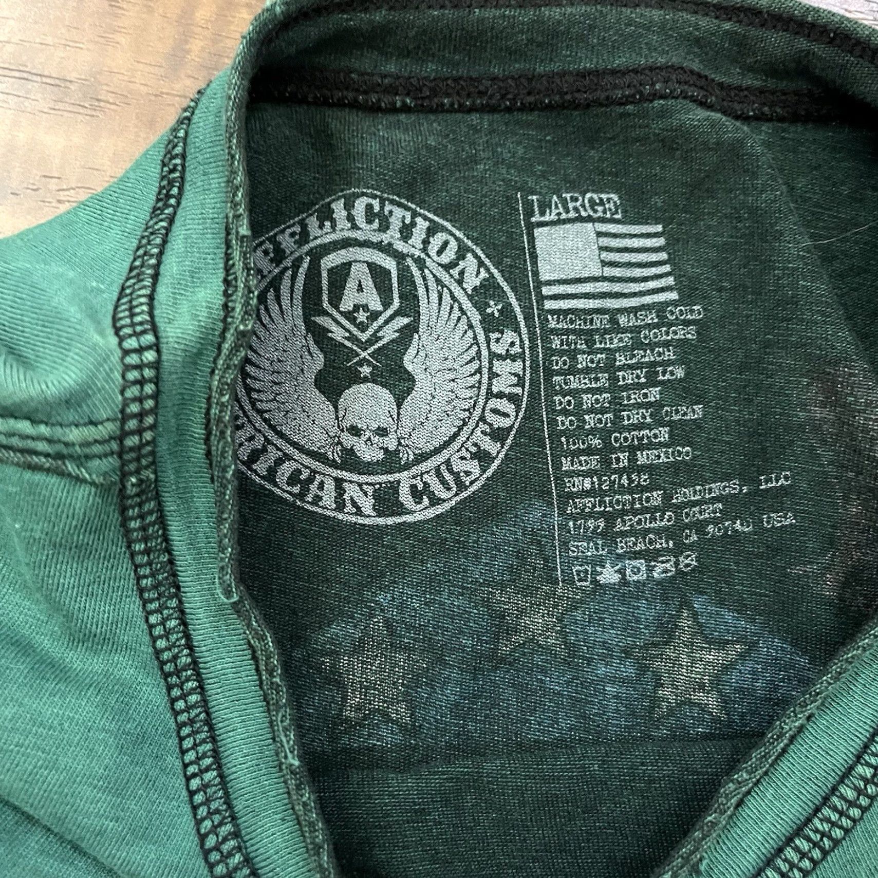 Affliction VINTAGE Affliction T-Shirt Men Large Crew Neck Graphic Skull USA 2000s Retro Gothic Metal Size US L / EU 52-54 / 3 - 6 Thumbnail