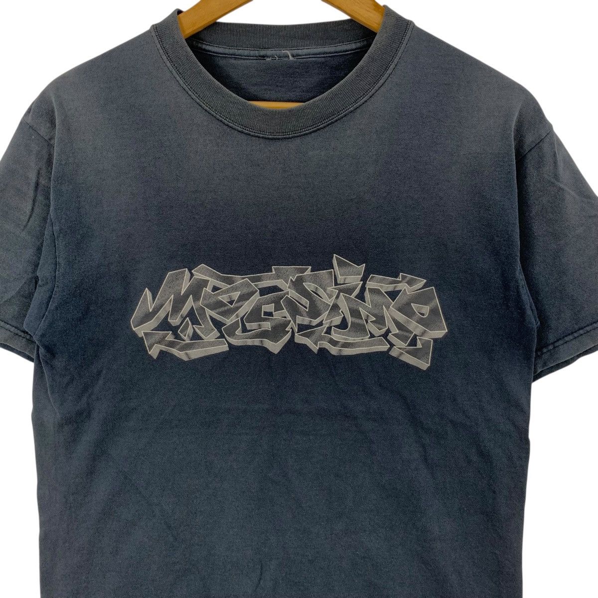 Mossimo Vintage MOSSIMO GRAFFITI LOGO Natural Sun Faded Tee Shirt Size US S / EU 44-46 / 1 - 5 Thumbnail