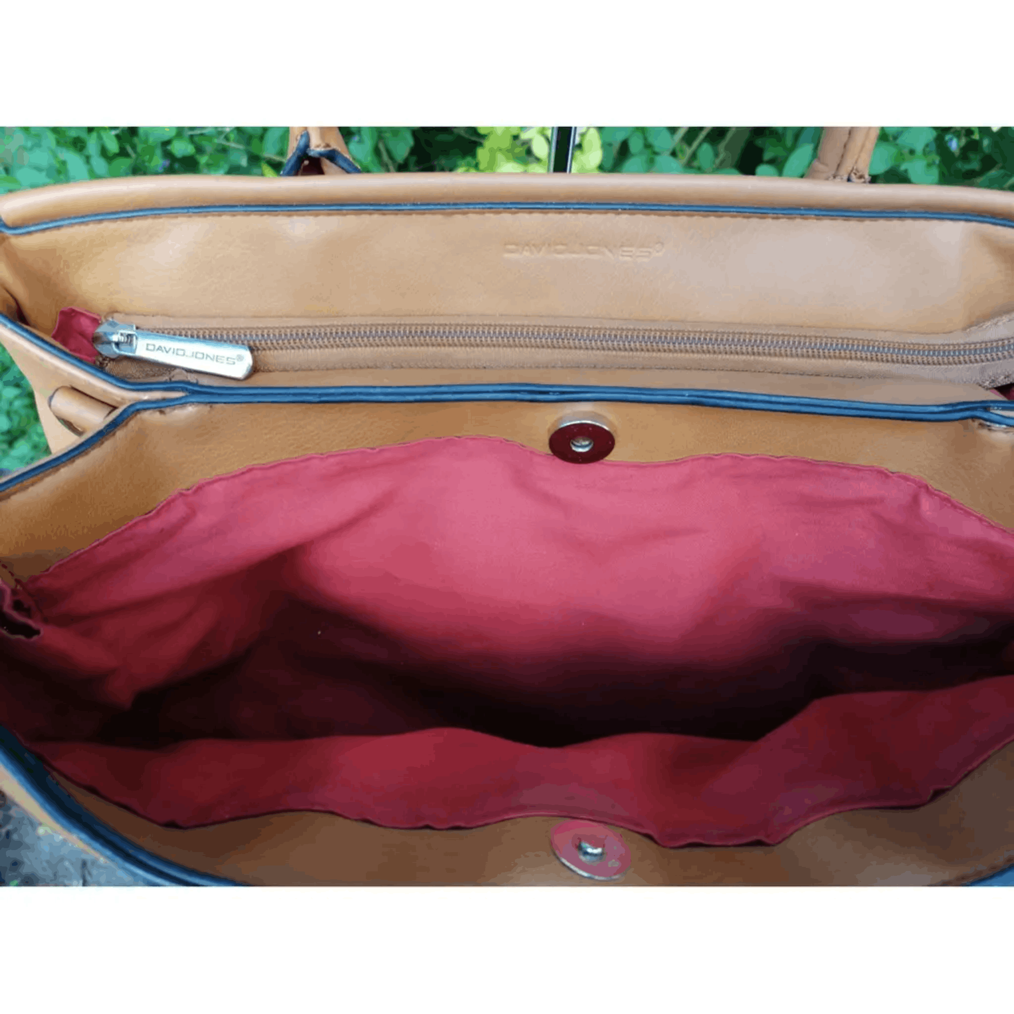 Other David Jones Tan Handbag – Structured Design, Used Condition Size ONE SIZE - 4 Thumbnail