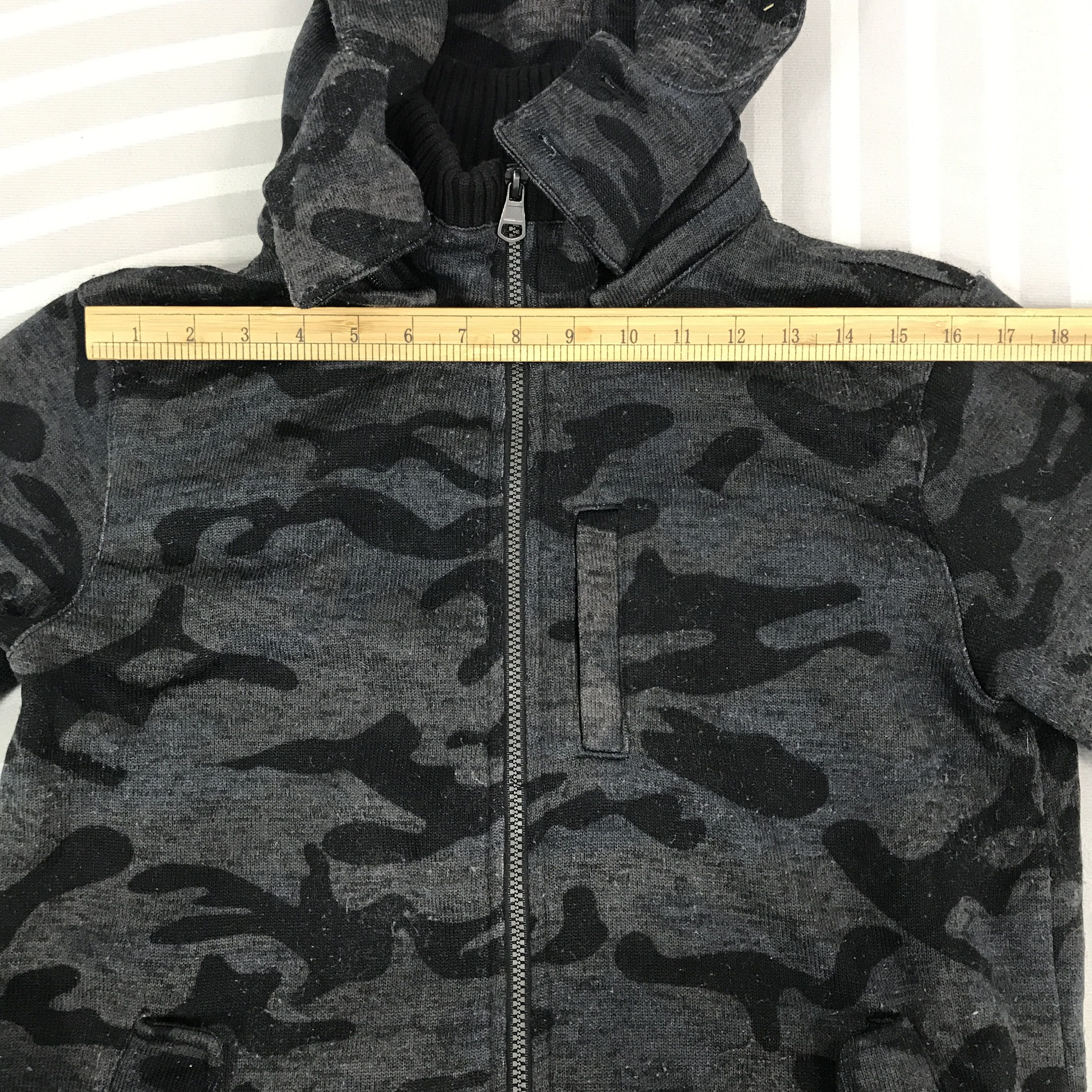 In The Attic × Japanese Brand × Vintage Vintage In the Attic Japan camo hoodie Jacket Size US L / EU 52-54 / 3 - 5 Thumbnail