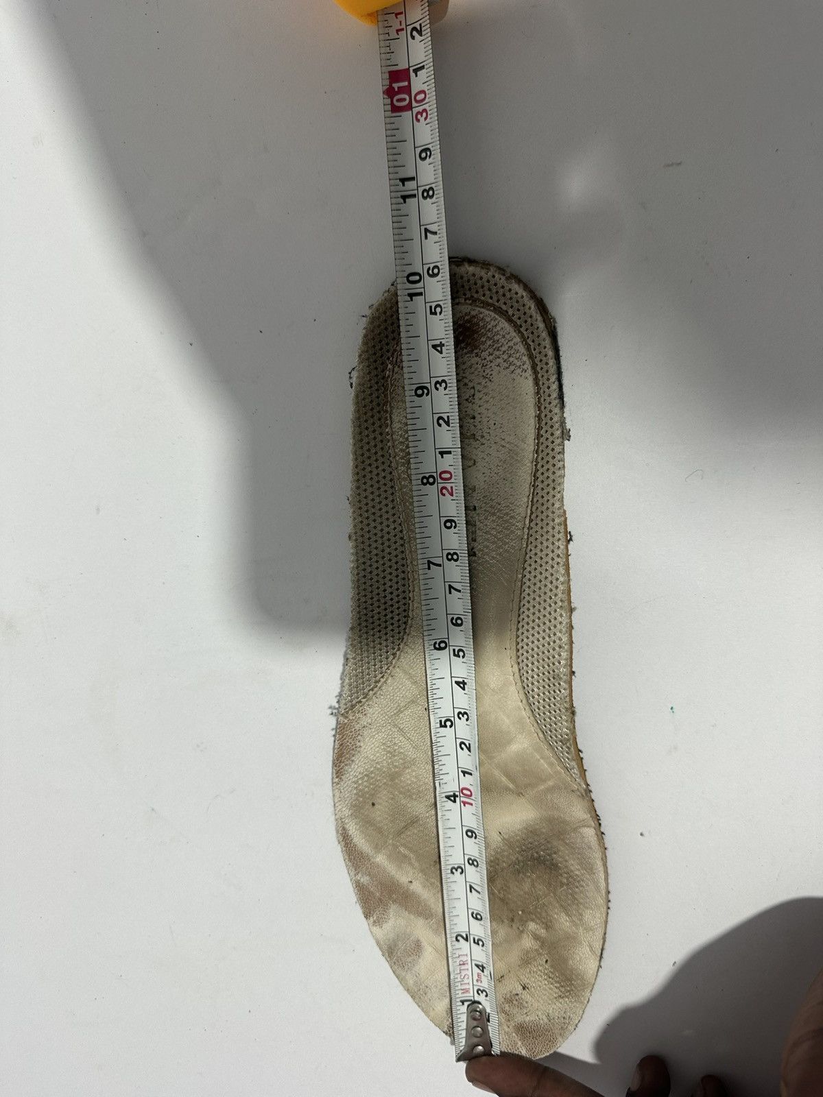 Chanel Chanel Interlocking CC Cracked Metallic Leather Sneakers Size US 7 / EU 40 - 11 Thumbnail