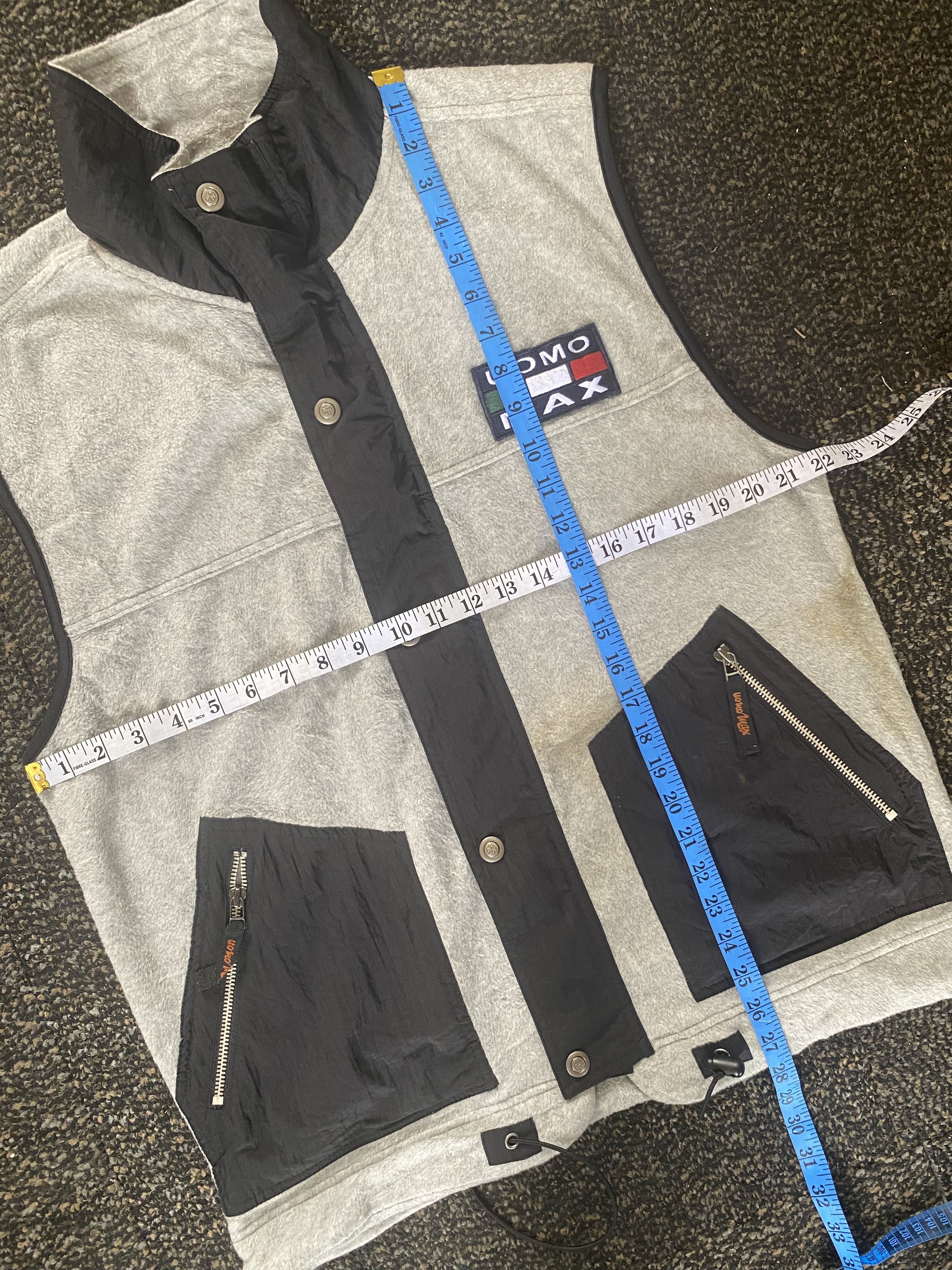 Other Uomo Max vest style Size US XXL / EU 58 / 5 - 7 Thumbnail