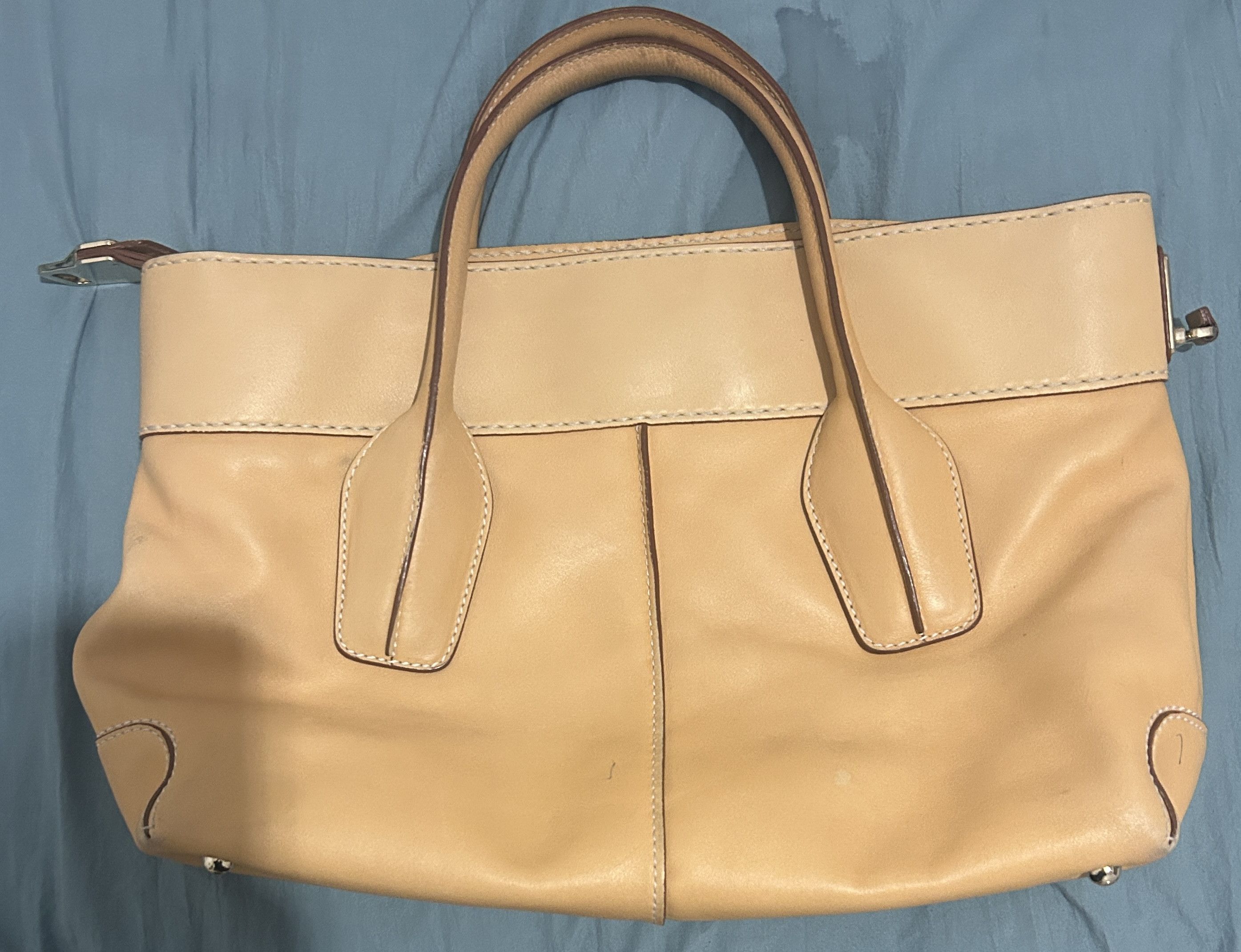Tod's Tod’s Bag Shoulder Bag Top Handle Bag Leather in Beige Size ONE SIZE - 1 Thumbnail