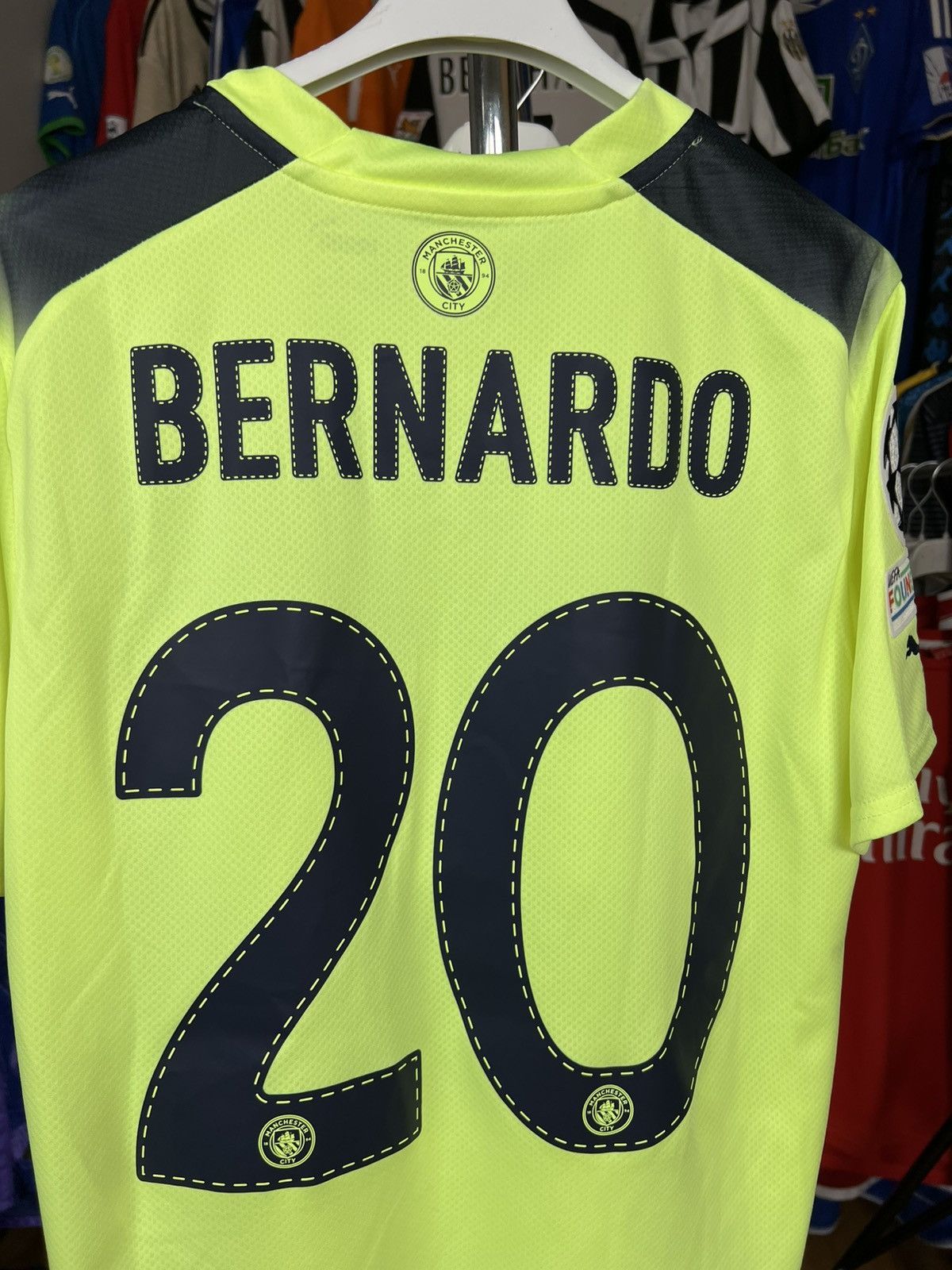 Puma Soccer Jersey Puma Manchester City 2022/23 Bernardo Silva 20 Size US M / EU 48-50 / 2 - 3 Thumbnail