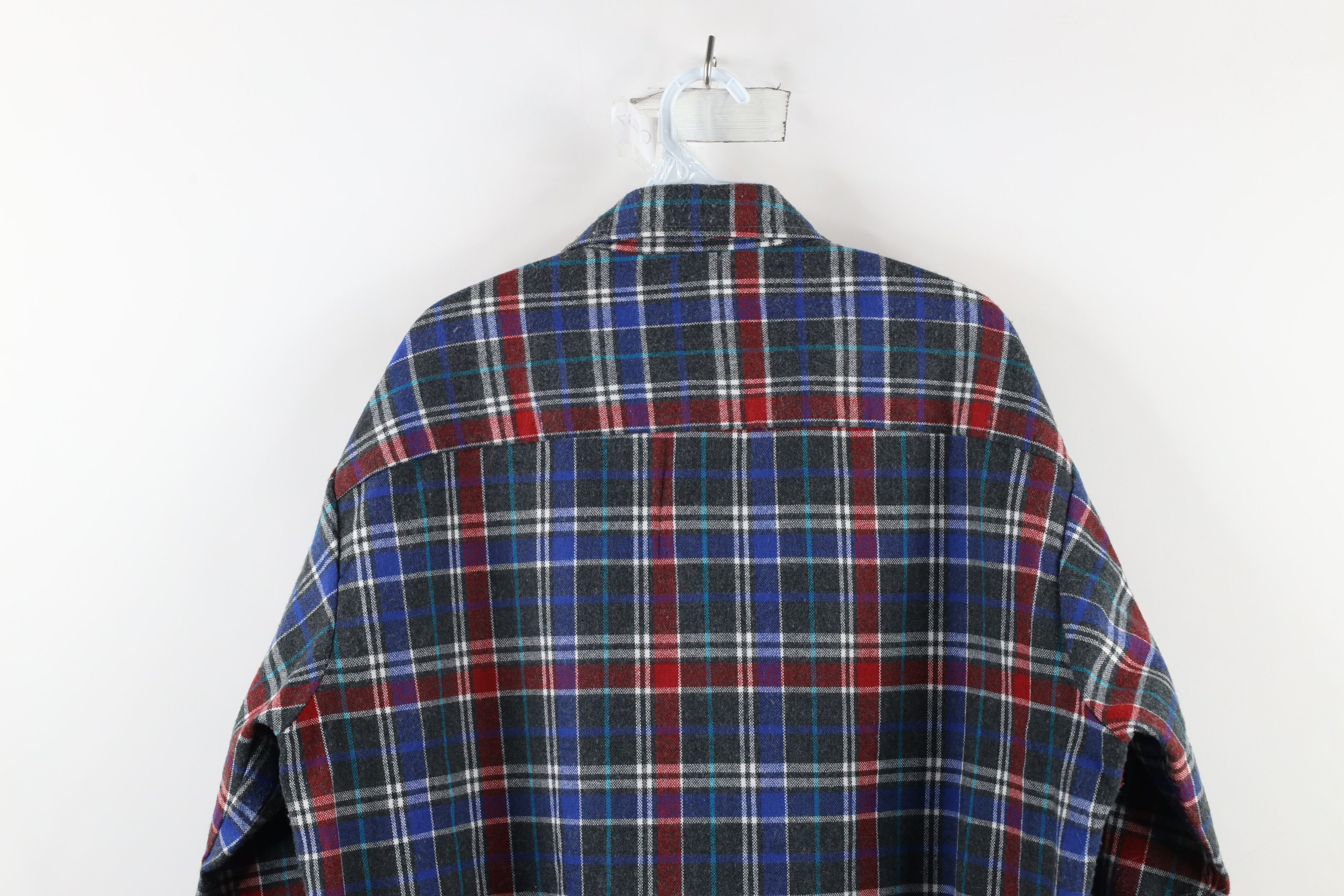 Vintage Vintage 70s Streetwear Pocket Collared Button Shirt Plaid Size US L / EU 52-54 / 3 - 9 Thumbnail