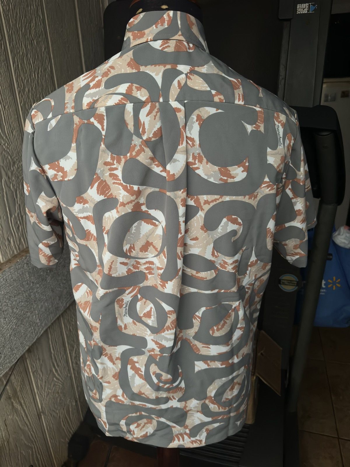 Other PreOwned Manuhealii Hawaiian Shirt Gray/Brown Men's S Size US S / EU 44-46 / 1 - 2 Thumbnail