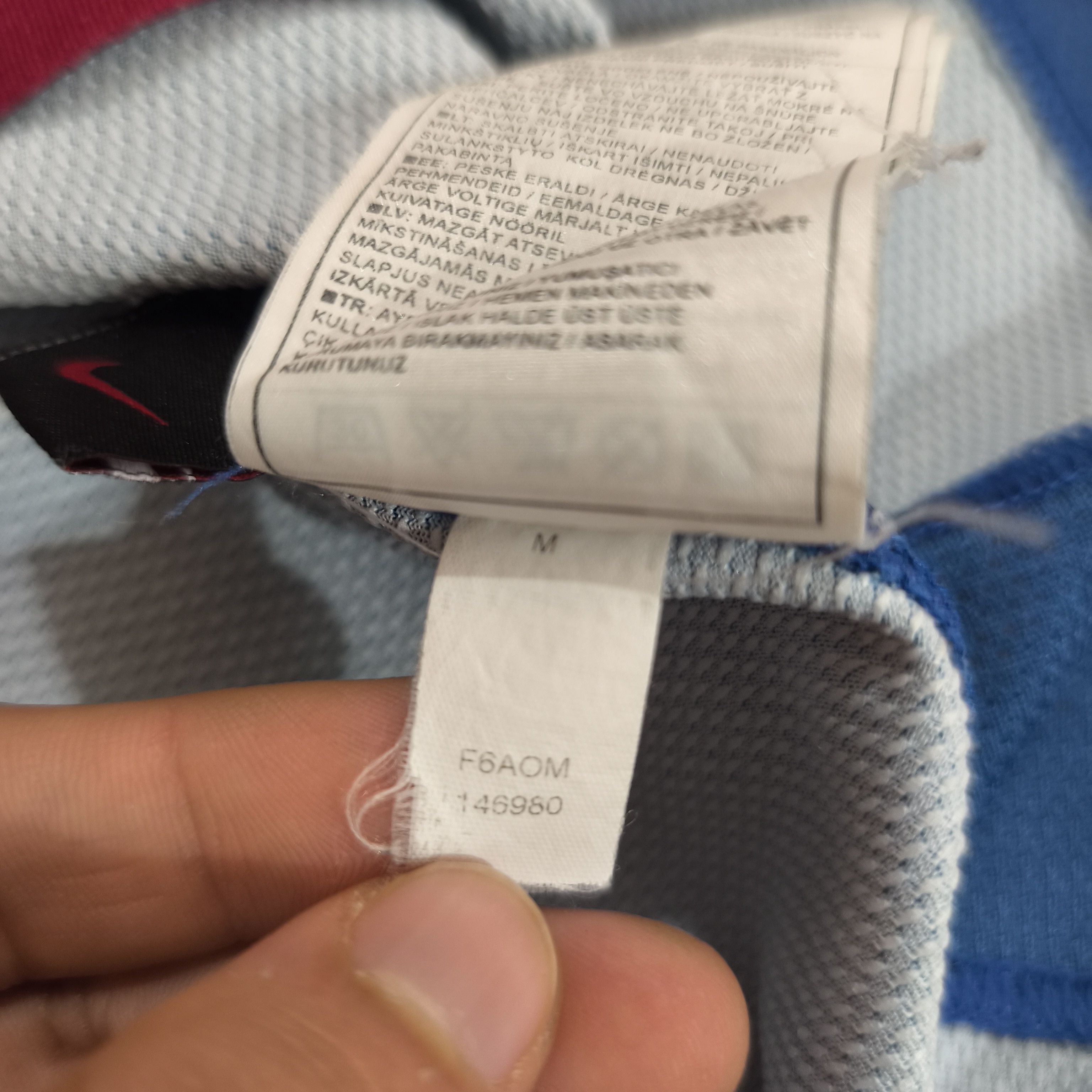 Nike Barcelona Size US L / EU 52-54 / 3 - 5 Thumbnail