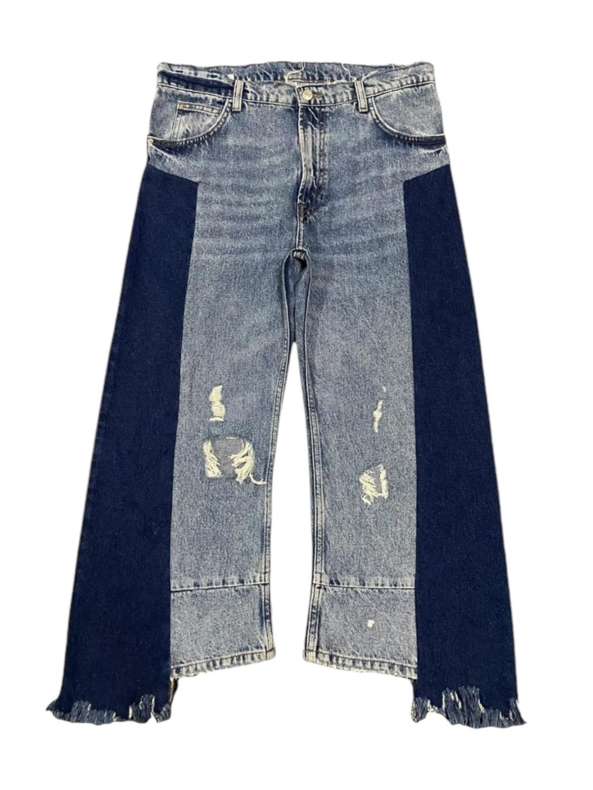 Japanese Brand Vintage Japanese Brand Frayed Style Distressed Baggy Jeans Size 32" / US 10 / IT 46 - 1 Thumbnail