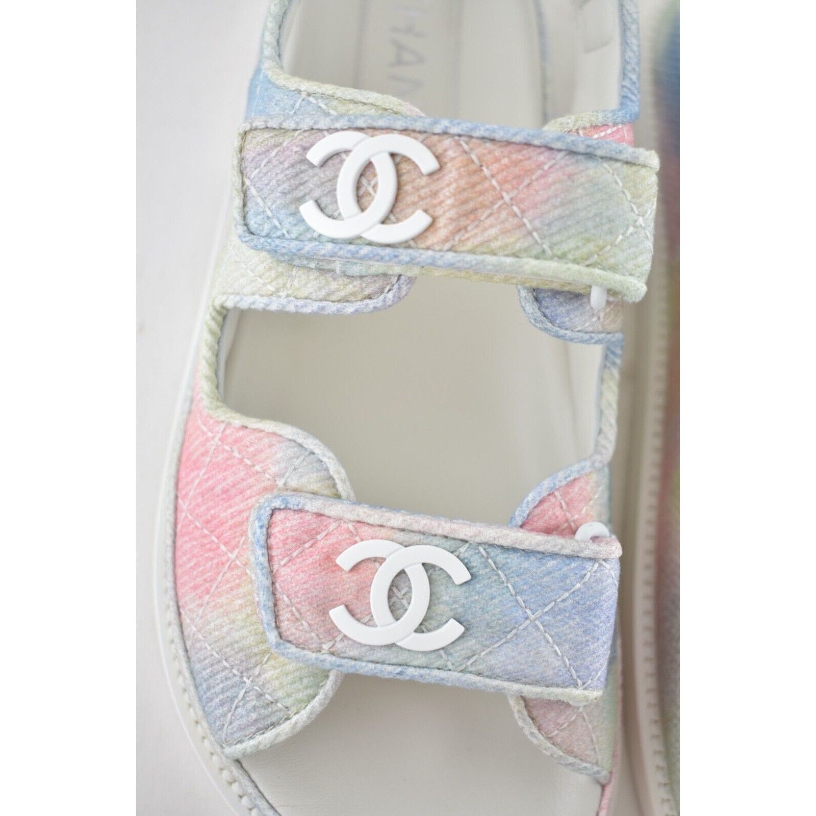 Chanel Chanel 22C Green Pink Blue White CC Logo Mule Slide Size US 11.5 / IT 41.5 - 7 Thumbnail