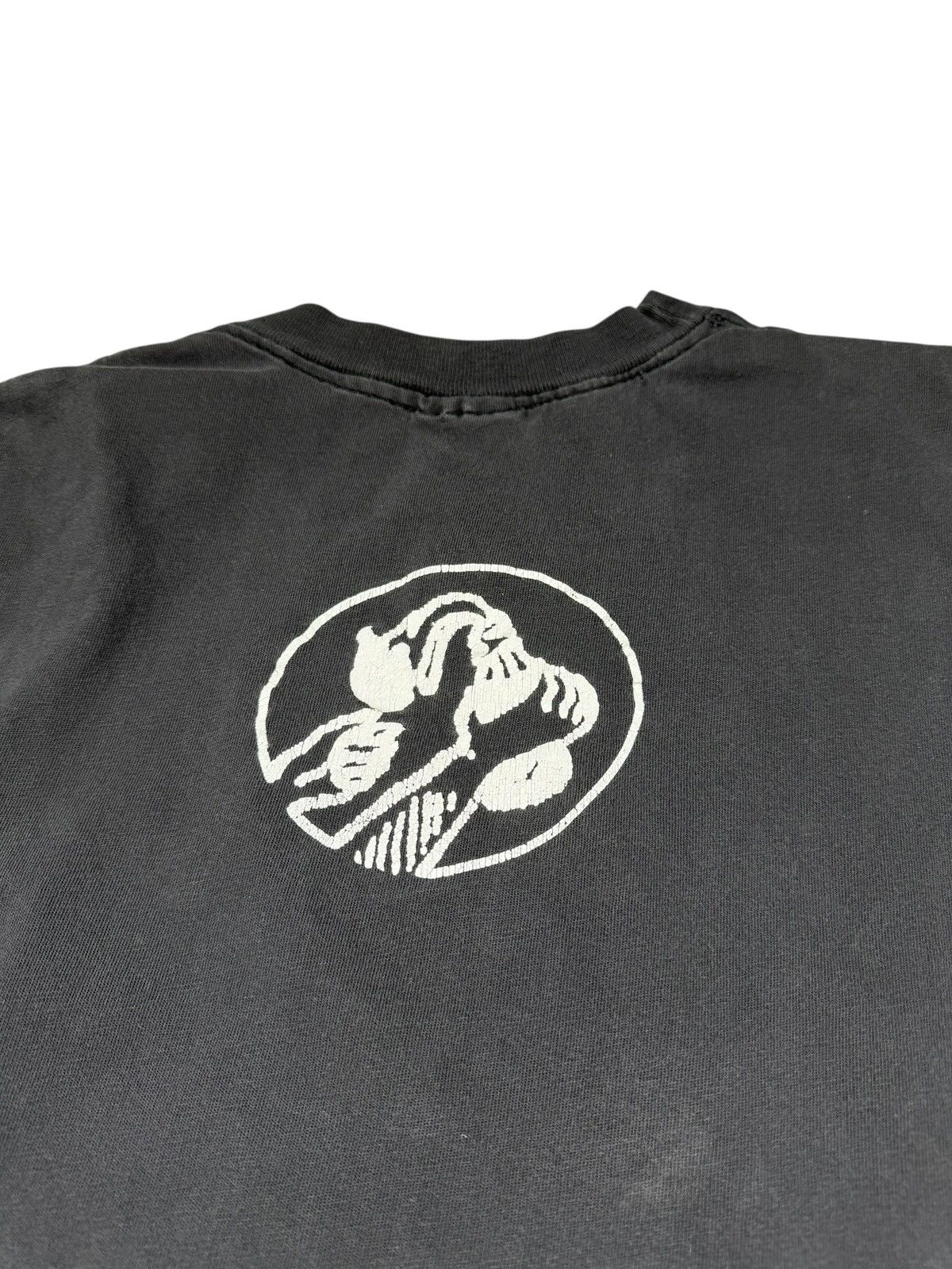 Giant Vintage Rage Against the Machine Fist Graphic Tee Size US L / EU 52-54 / 3 - 5 Thumbnail