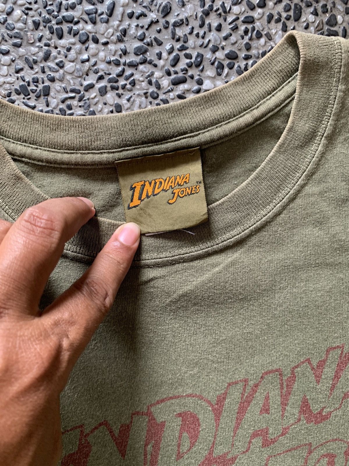 Vintage Vintage 2001 Indiana Jones Action Movie T shirt Size US L / EU 52-54 / 3 - 7 Thumbnail