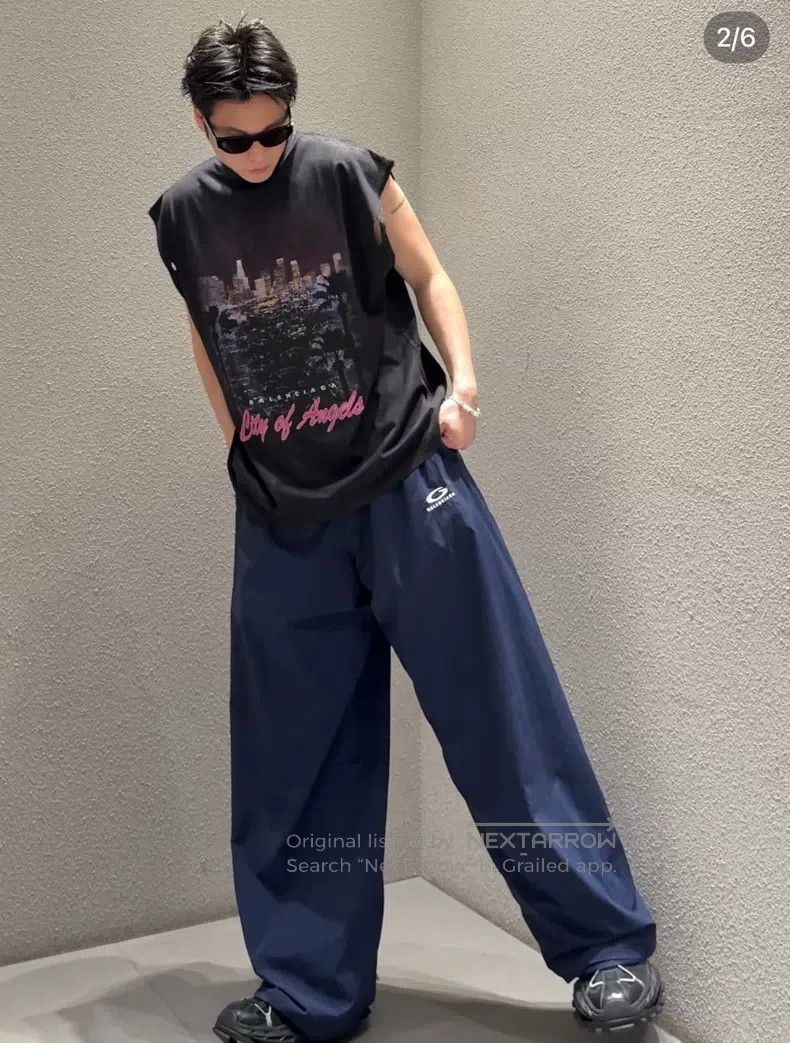 Balenciaga Balenciaga City of Angels Los Angeles Night Scene Sleevele Size US S / EU 44-46 / 1 - 8 Thumbnail