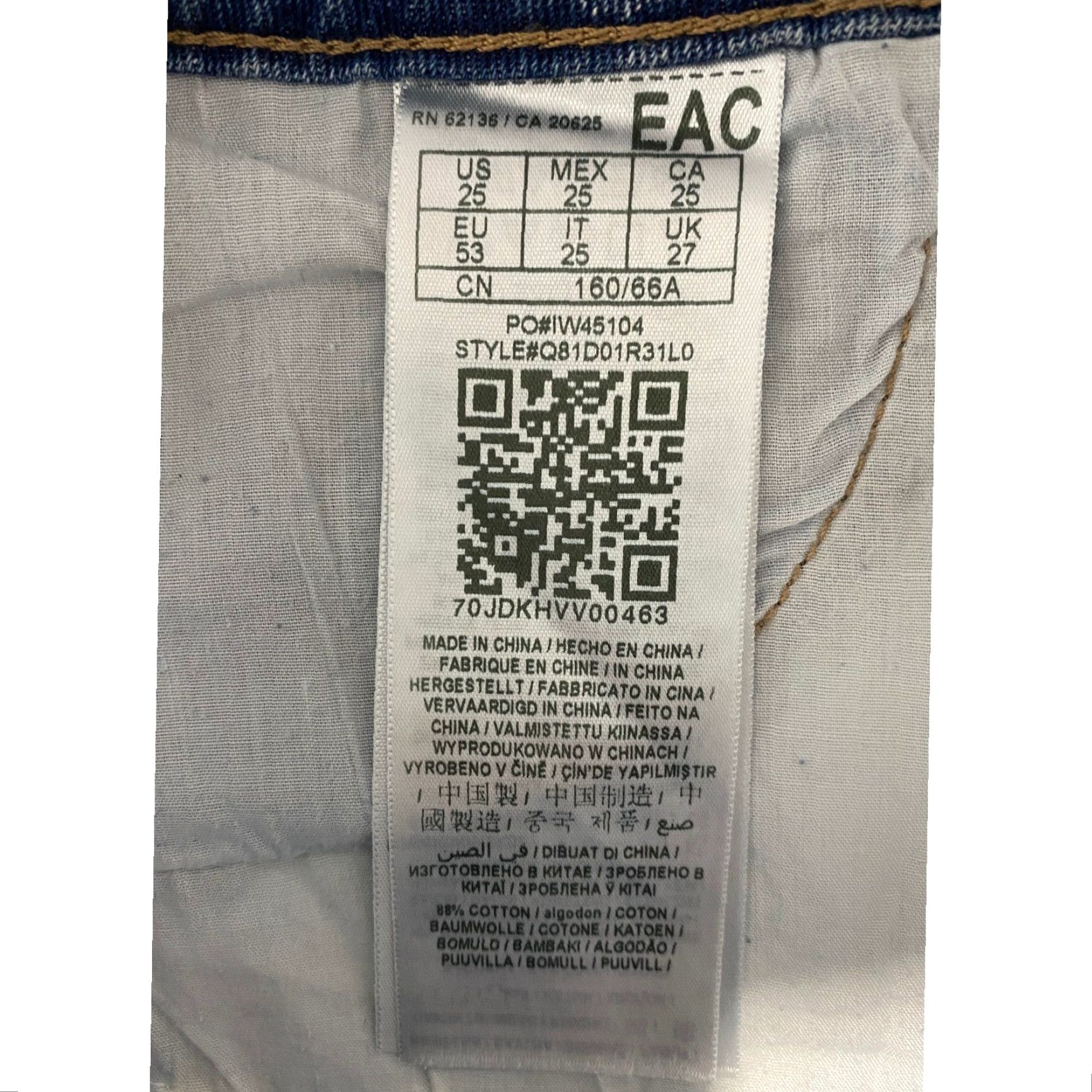 Guess VINTAGE Size 42" / US 20 - 5 Thumbnail