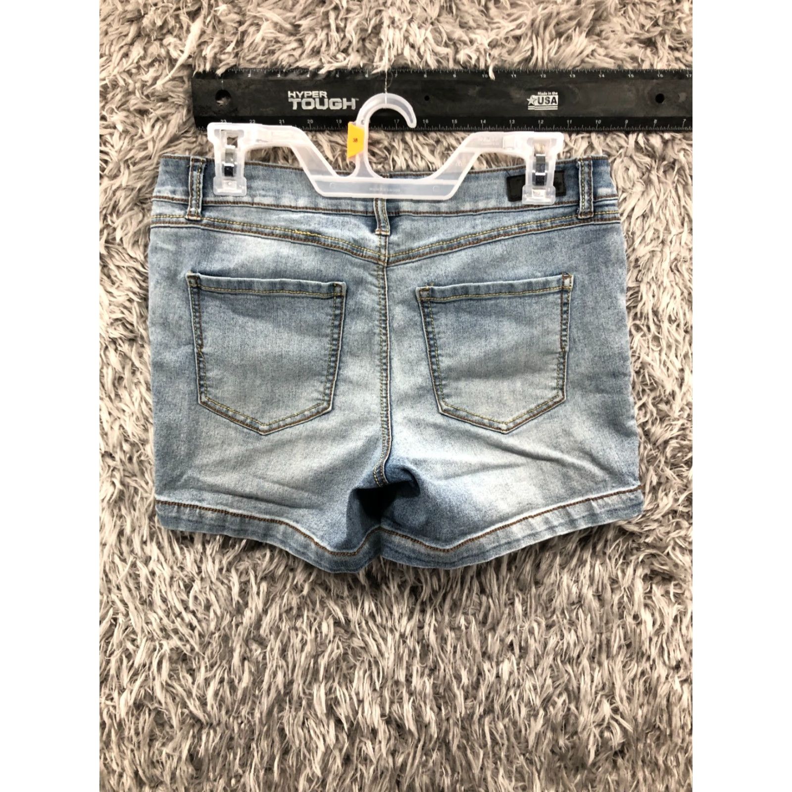Vintage Natural Reflections Denim Boyfriend Shorts Womens Size 10 Blue Mid Rise 5-Pocket Design Jeans Size 32" / US 10 / IT 46 - 4 Thumbnail