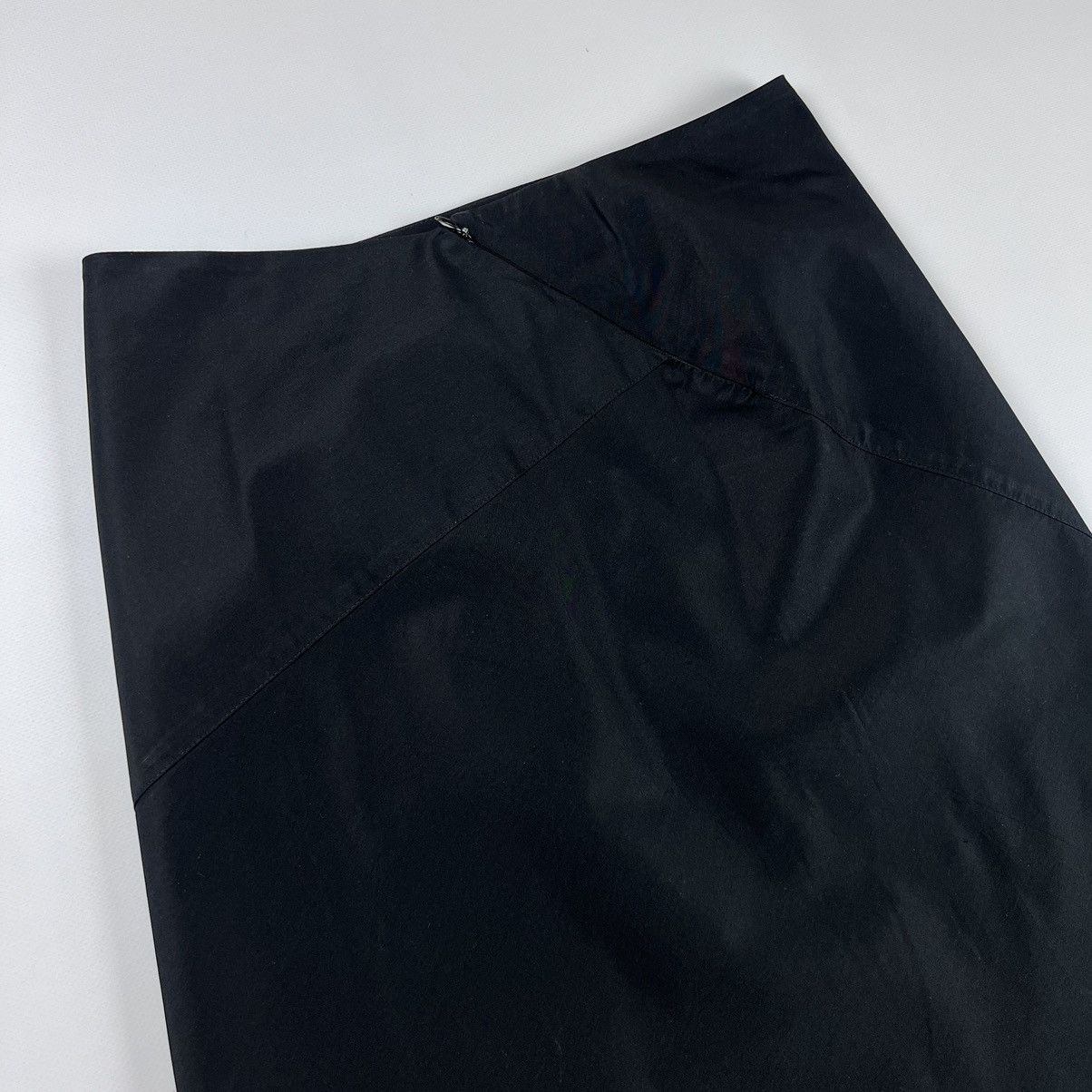 Gucci Vintage Gucci Silk Skirt by Tom Ford 1999 Size 27" / US 4 / IT 40 - 4 Thumbnail