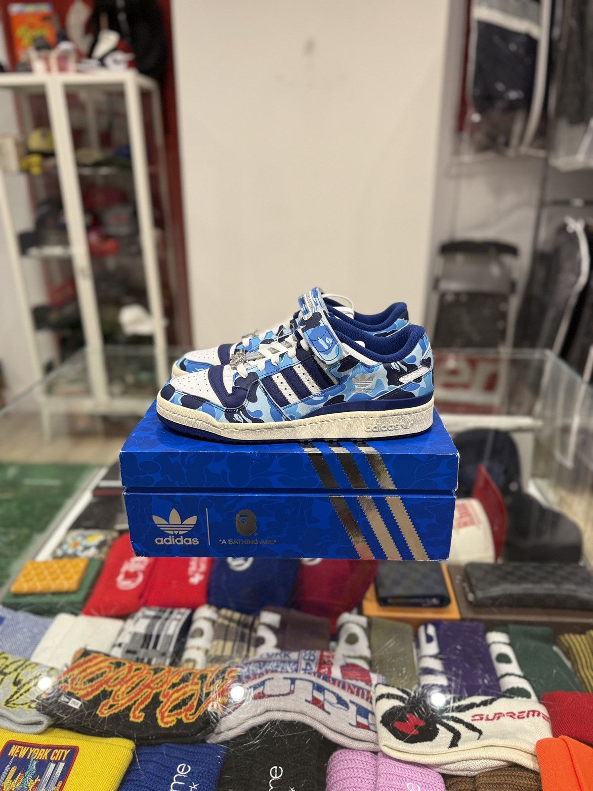 Bape Adidas Forum 84 Low Bape 30th Anniversary Blue Camo Size US 9 / EU 42 - 2 Thumbnail