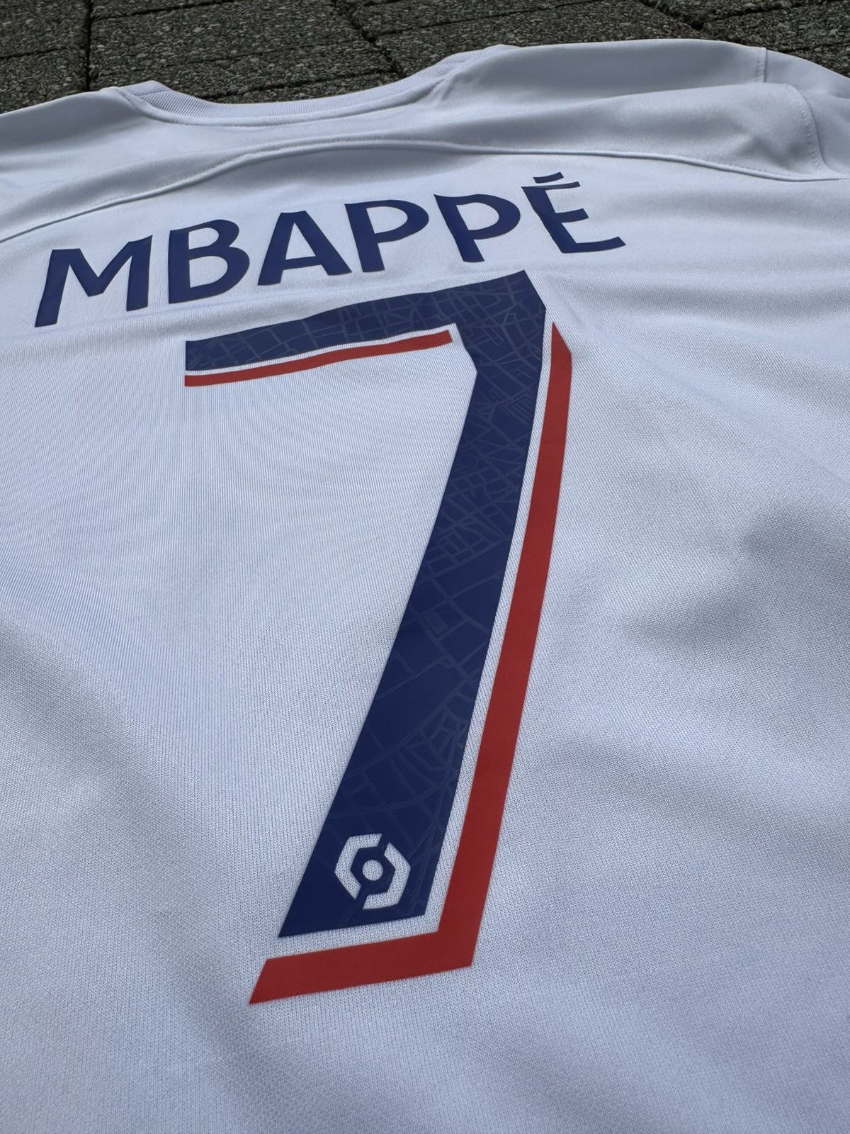 Nike PSG Paris Mbappe 2023 Jersey Size US M / EU 48-50 / 2 - 7 Thumbnail