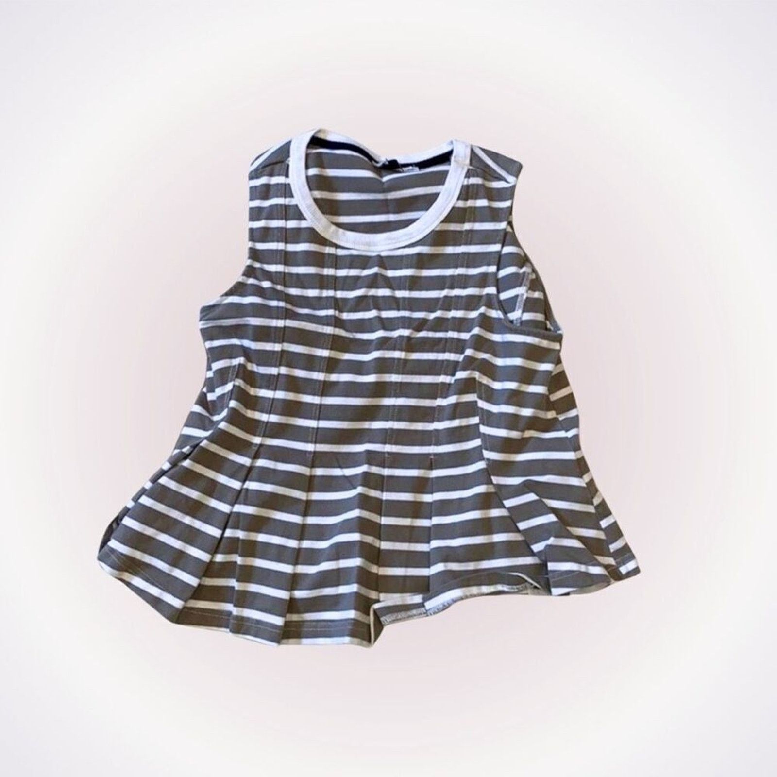 Anthropologie Anthropologie Gray and White Striped Peplum Tank Top | Sz M Size M / US 6-8 / IT 42-44 - 1 Thumbnail