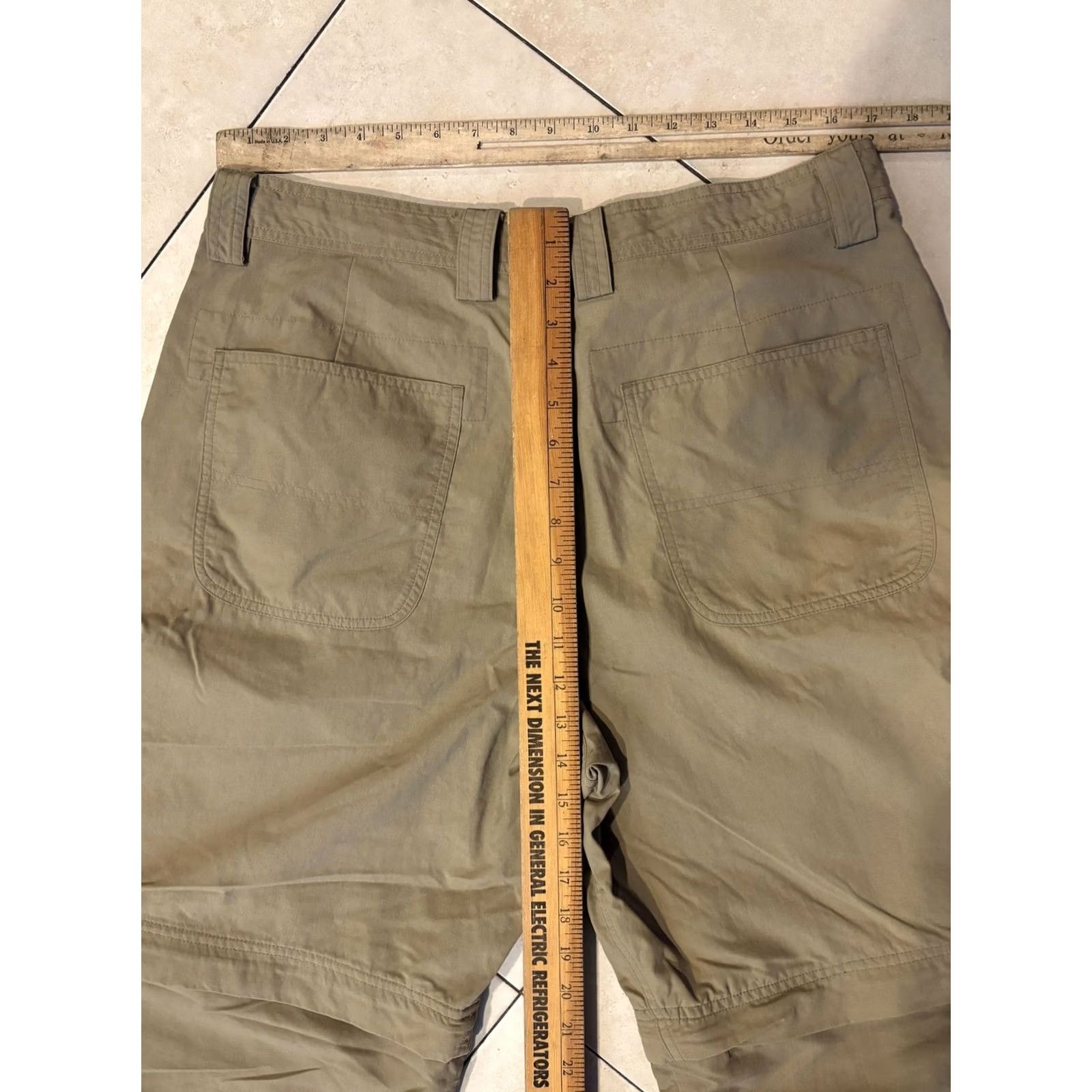 Vintage L.L. Bean Pants Mens 36x34 Beige Nylon Hiking Quick Dry Zip Pockets Trail Mens Regular 36W 34L Beige Khakis Outdoor Hiking Travel Size US 36 / EU 52 - 6 Thumbnail