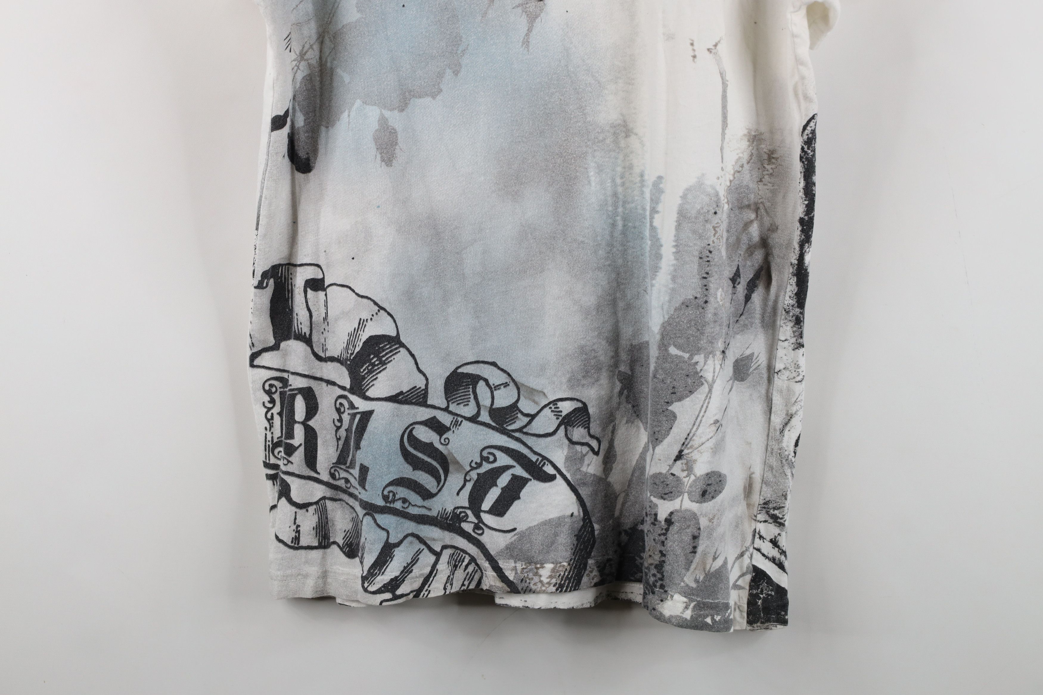 Vintage Vintage Y2K Streetwear Rose Flower Acid Wash UFC MMA T-Shirt Size US M / EU 48-50 / 2 - 14 Thumbnail