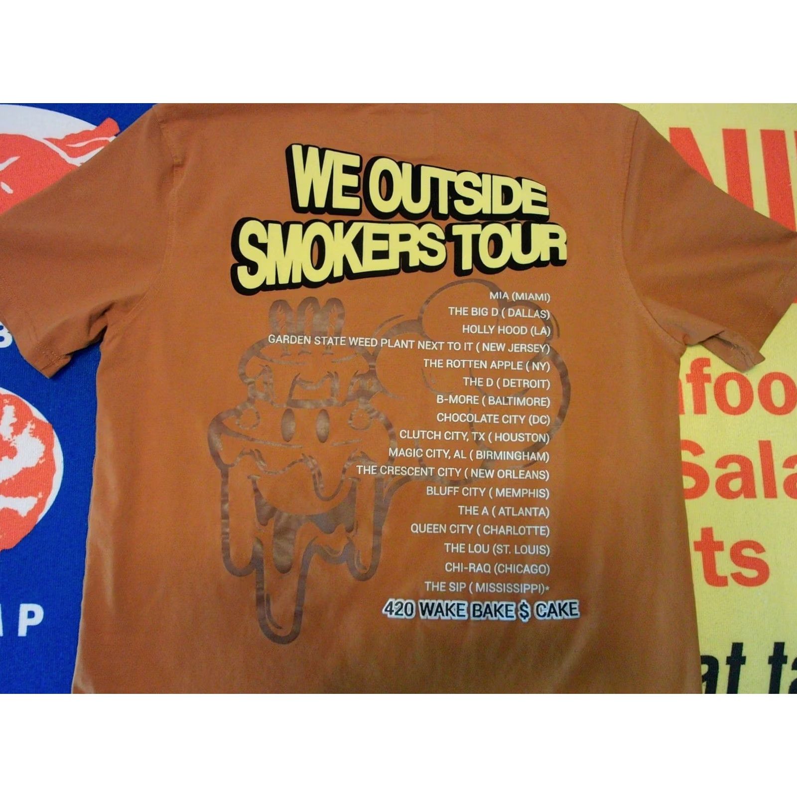 Vintage WEDDING CAKE Wake & Bake Shirt Men's Lrg Cannabis We Outside SMOKERS TOUR 420 t Size US L / EU 52-54 / 3 - 3 Thumbnail
