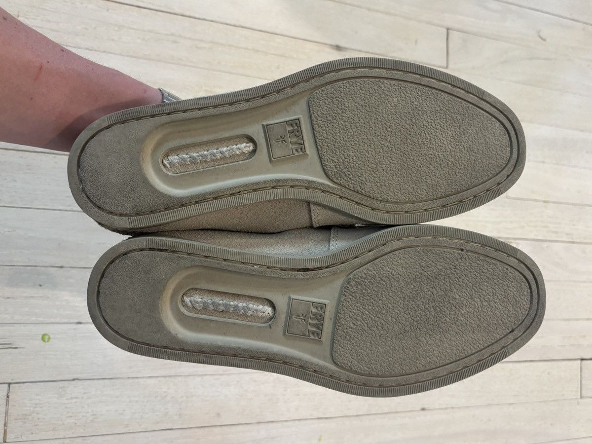 Frye Frye Mason Slip On Loafer in “Fog” Size US 9.5 / EU 42-43 - 7 Thumbnail