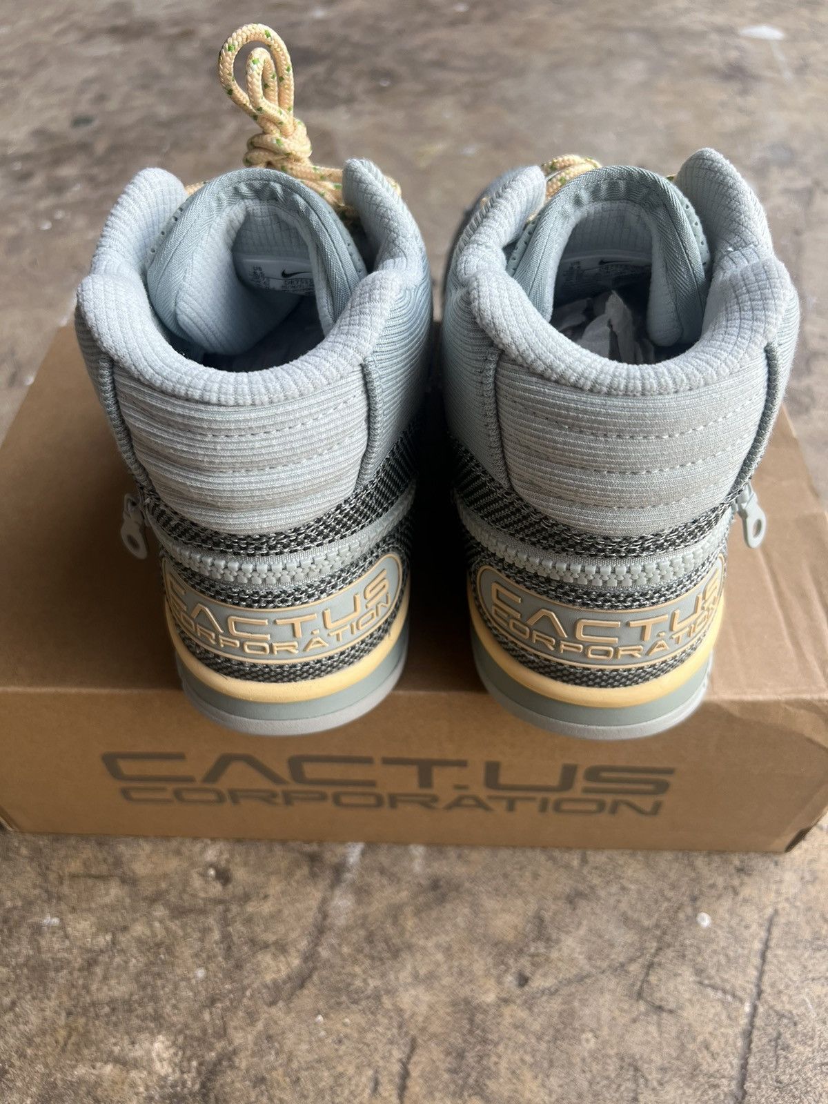Nike × Travis Scott Nike AIR TRAINER 1 Cactus Jack Size US 8.5 / EU 41-42 - 5 Thumbnail