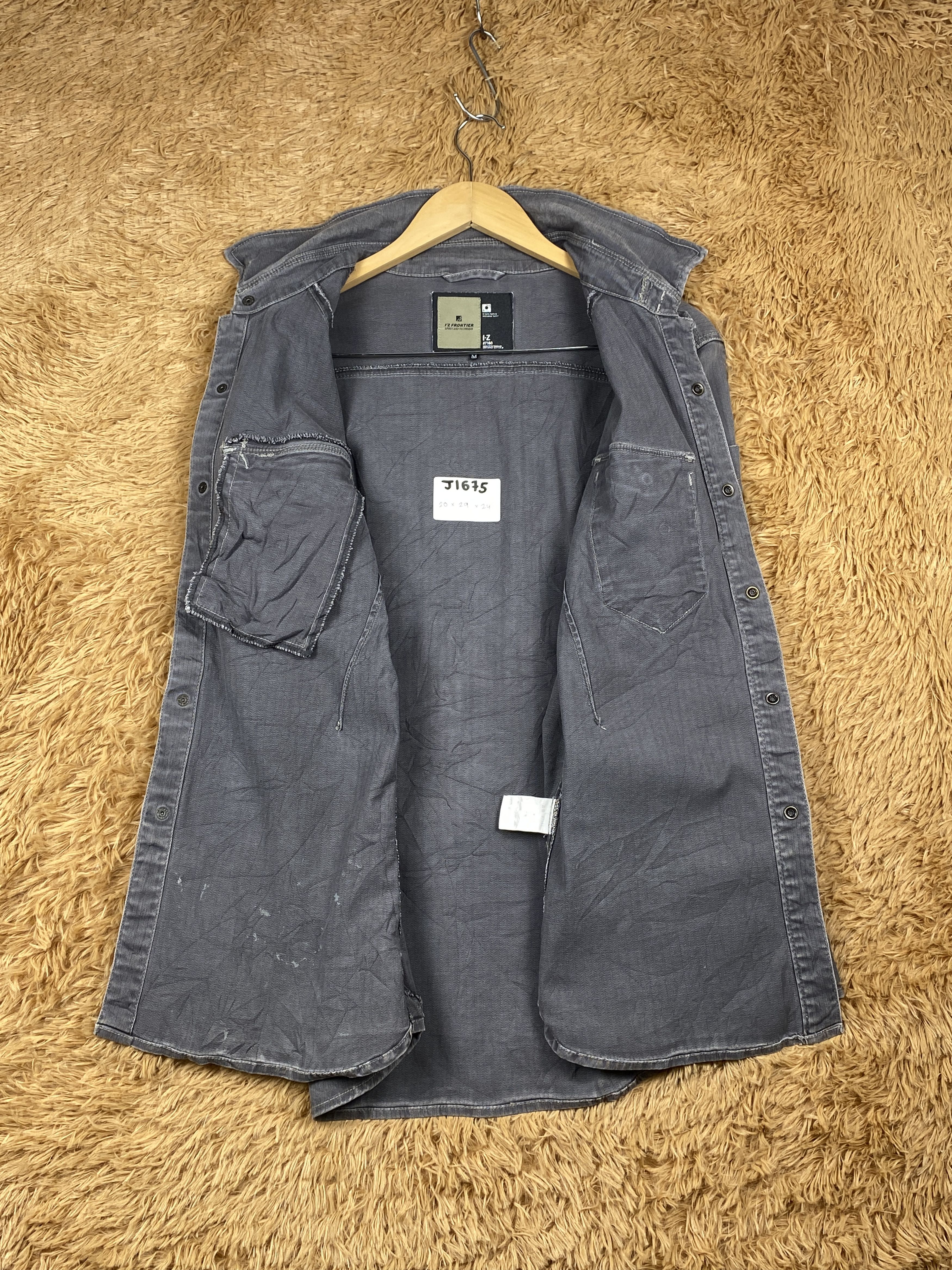 Japanese Brand Vintage I'Z Frontier Rugged Button Up Jacket J1675 Size US S / EU 44-46 / 1 - 7 Thumbnail