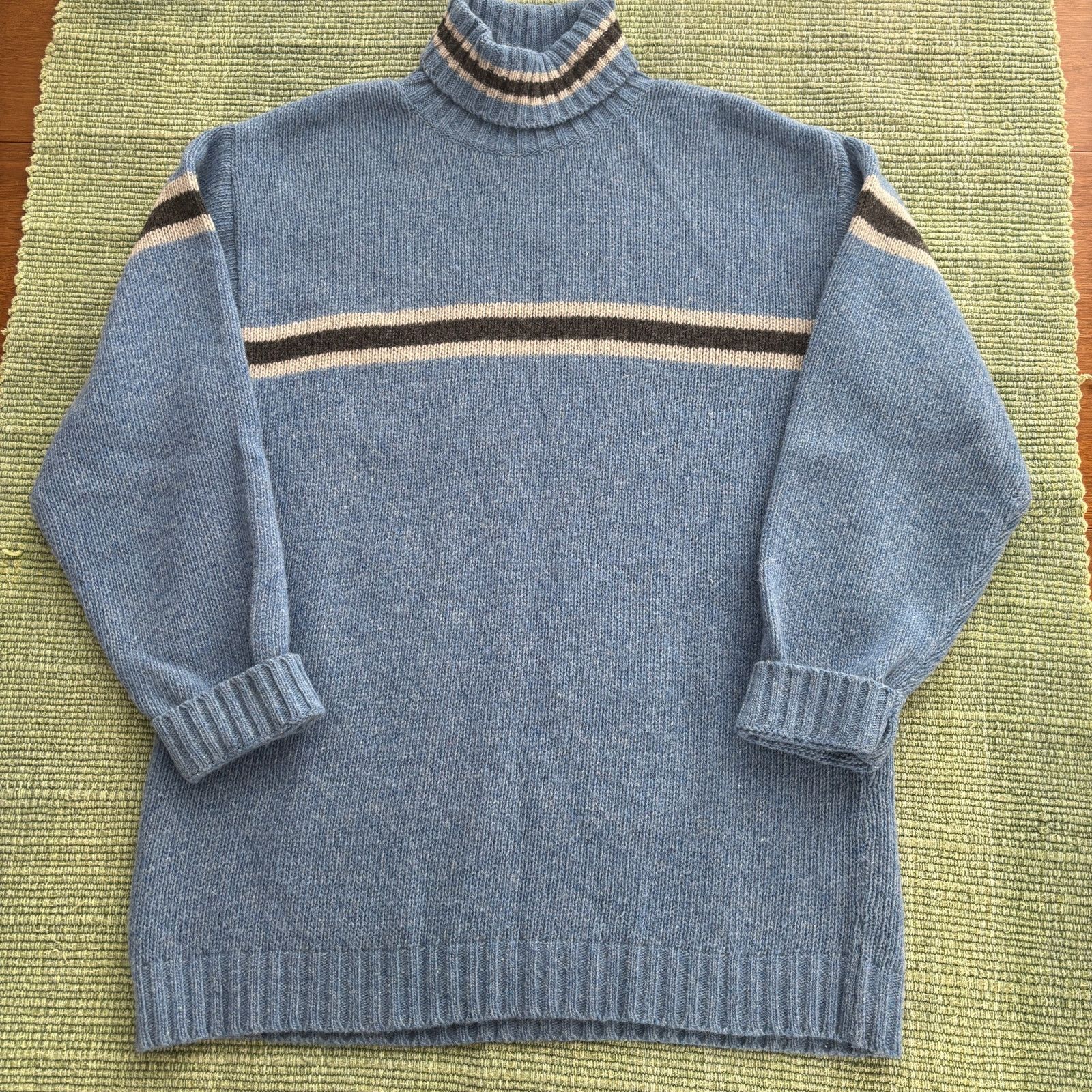 Vintage Vintage 1990s blue single stripe wool turtleneck sweater Size US XL / EU 56 / 4 - 1 Thumbnail